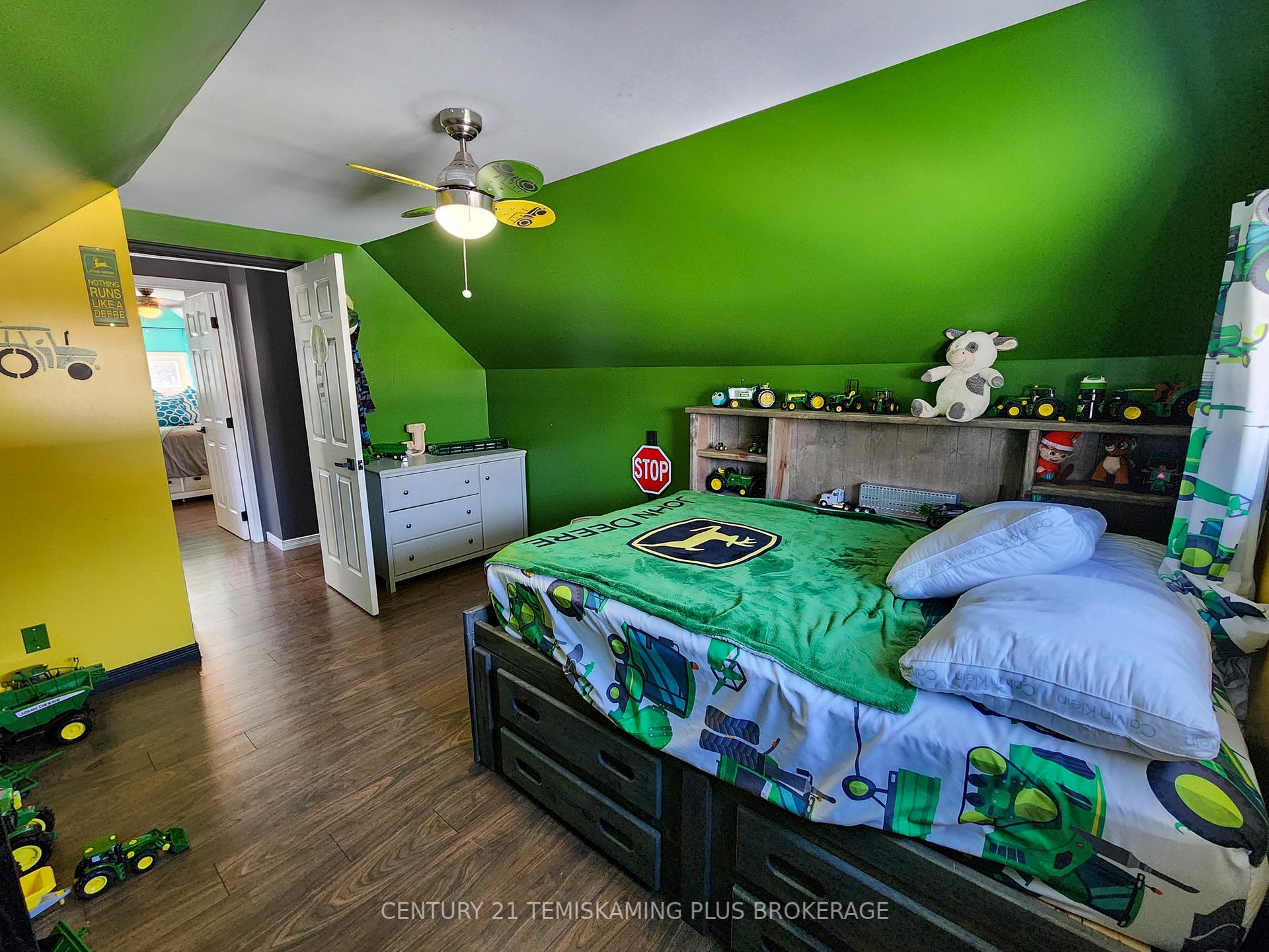 Photo 37 of 42 5th Avenue, Englehart — HOMEH