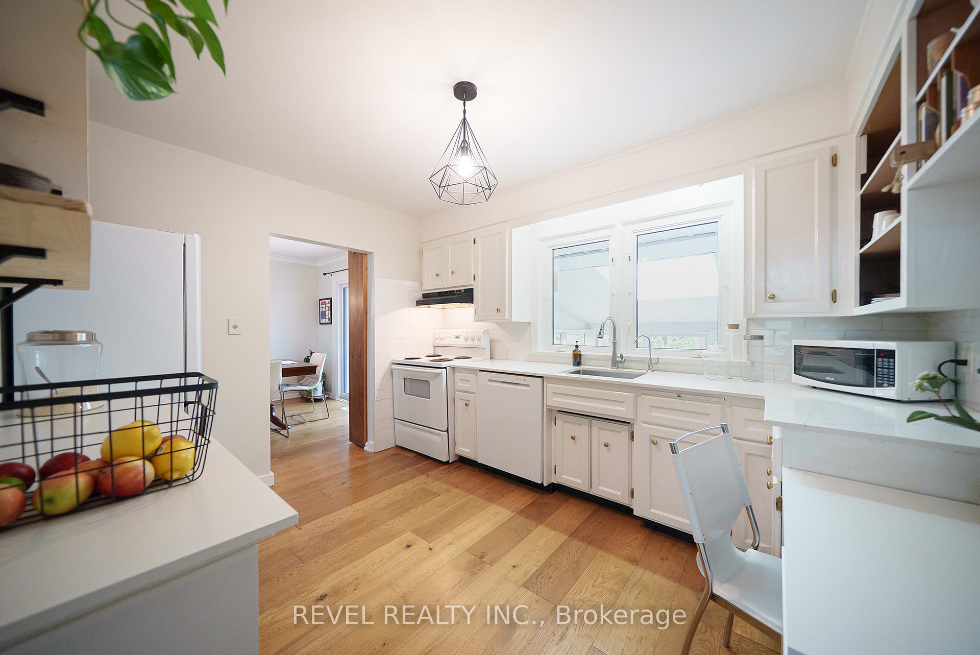Photo 27 of 128 Blueridge Avenue, Kitchener — HOMEH