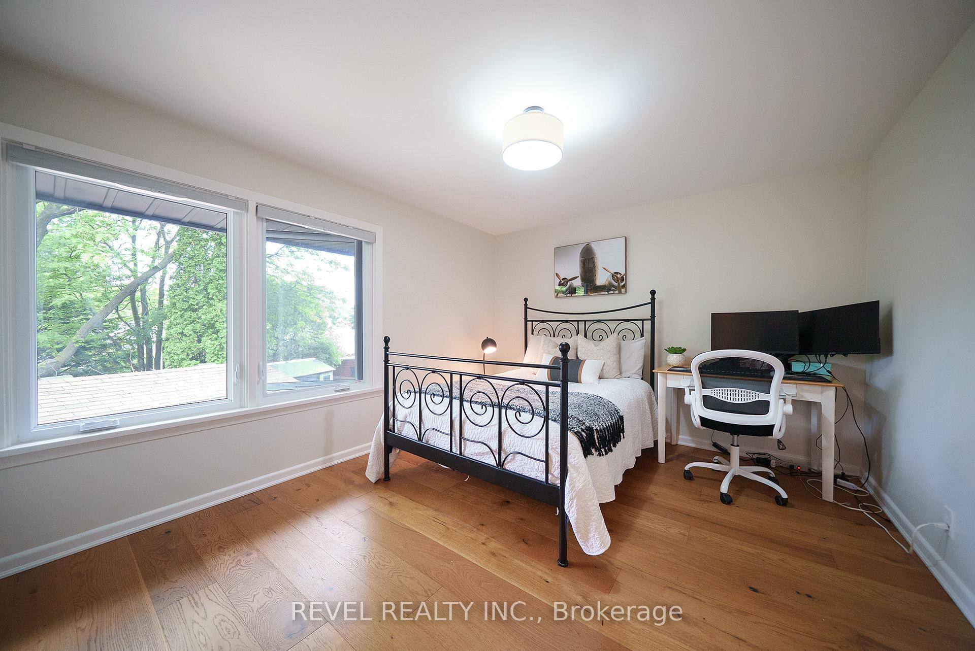 Photo 13 of 128 Blueridge Avenue, Kitchener — HOMEH
