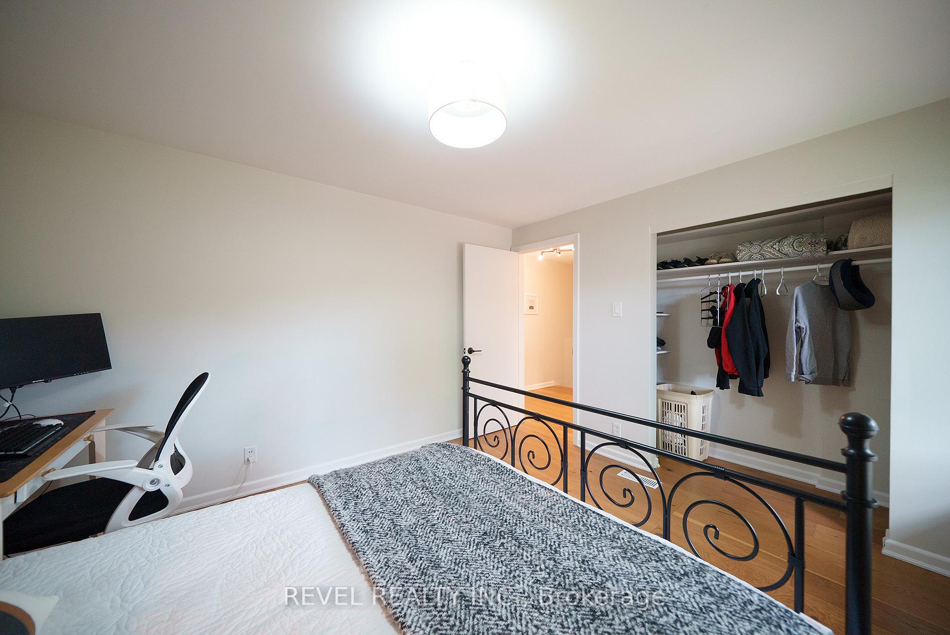 Photo 14 of 128 Blueridge Avenue, Kitchener — HOMEH