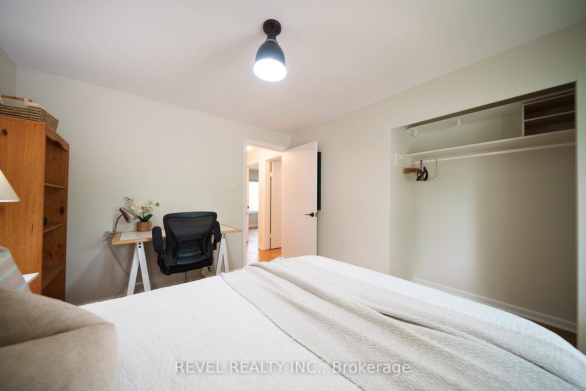 Photo 21 of 128 Blueridge Avenue, Kitchener — HOMEH