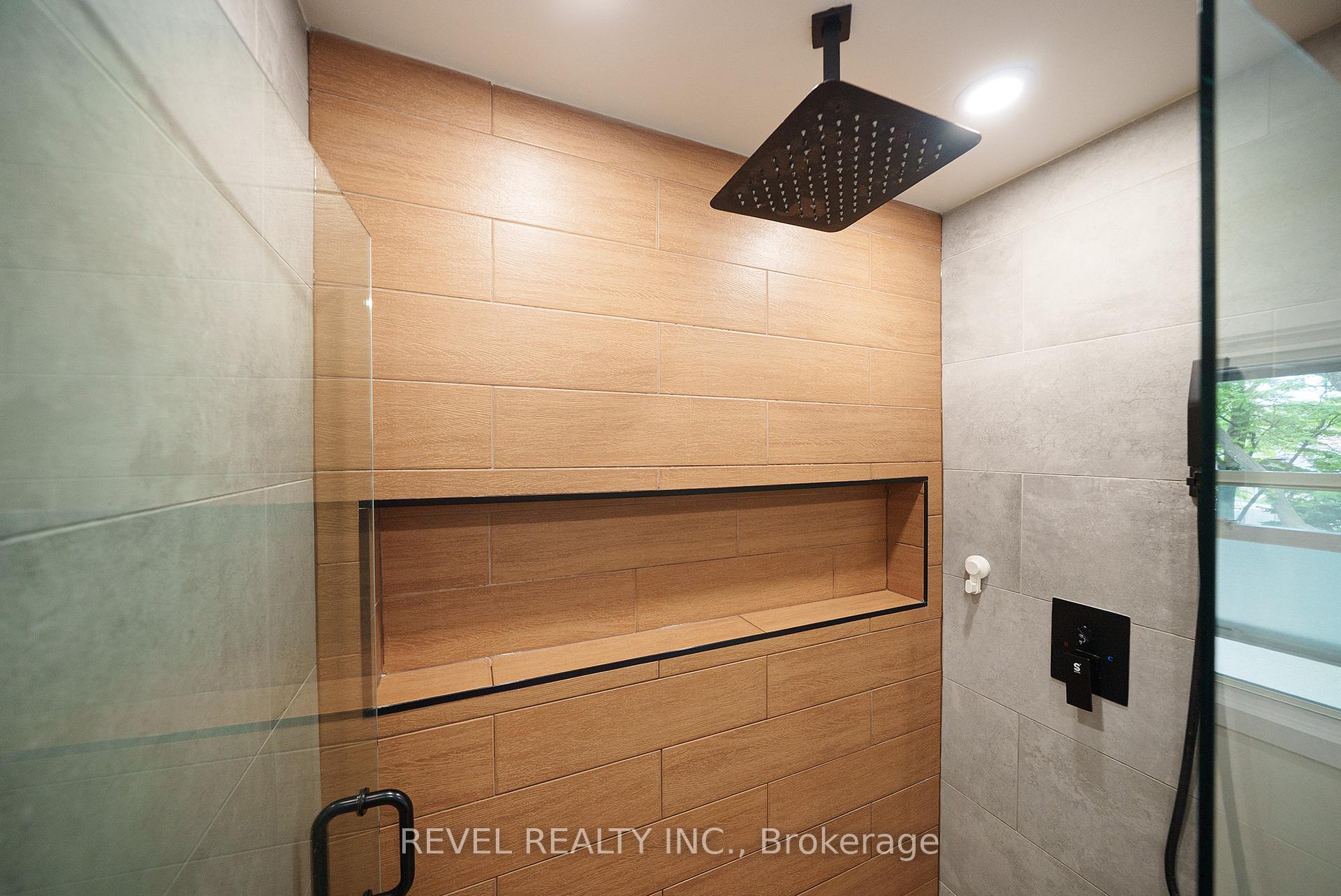 Photo 22 of 128 Blueridge Avenue, Kitchener — HOMEH
