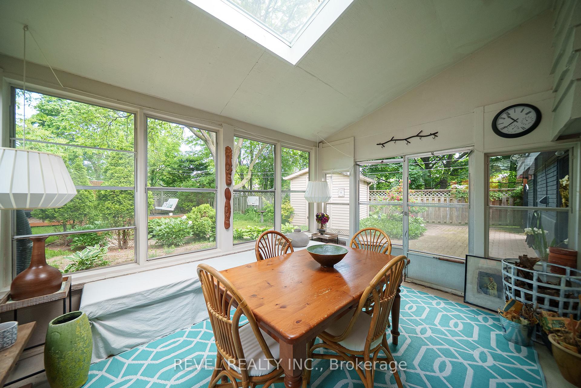 Photo 40 of 128 Blueridge Avenue, Kitchener — HOMEH
