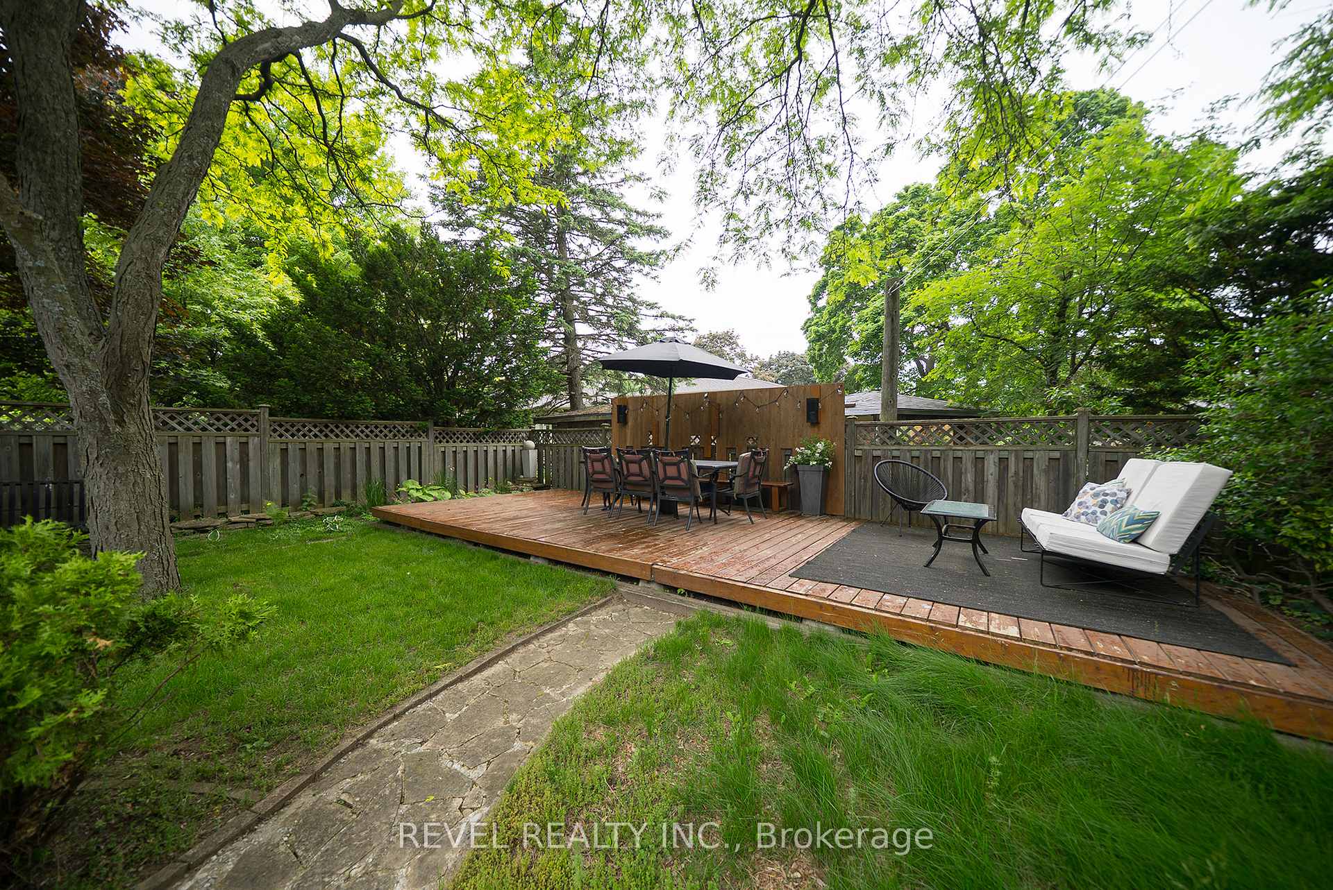 Photo 46 of 128 Blueridge Avenue, Kitchener — HOMEH