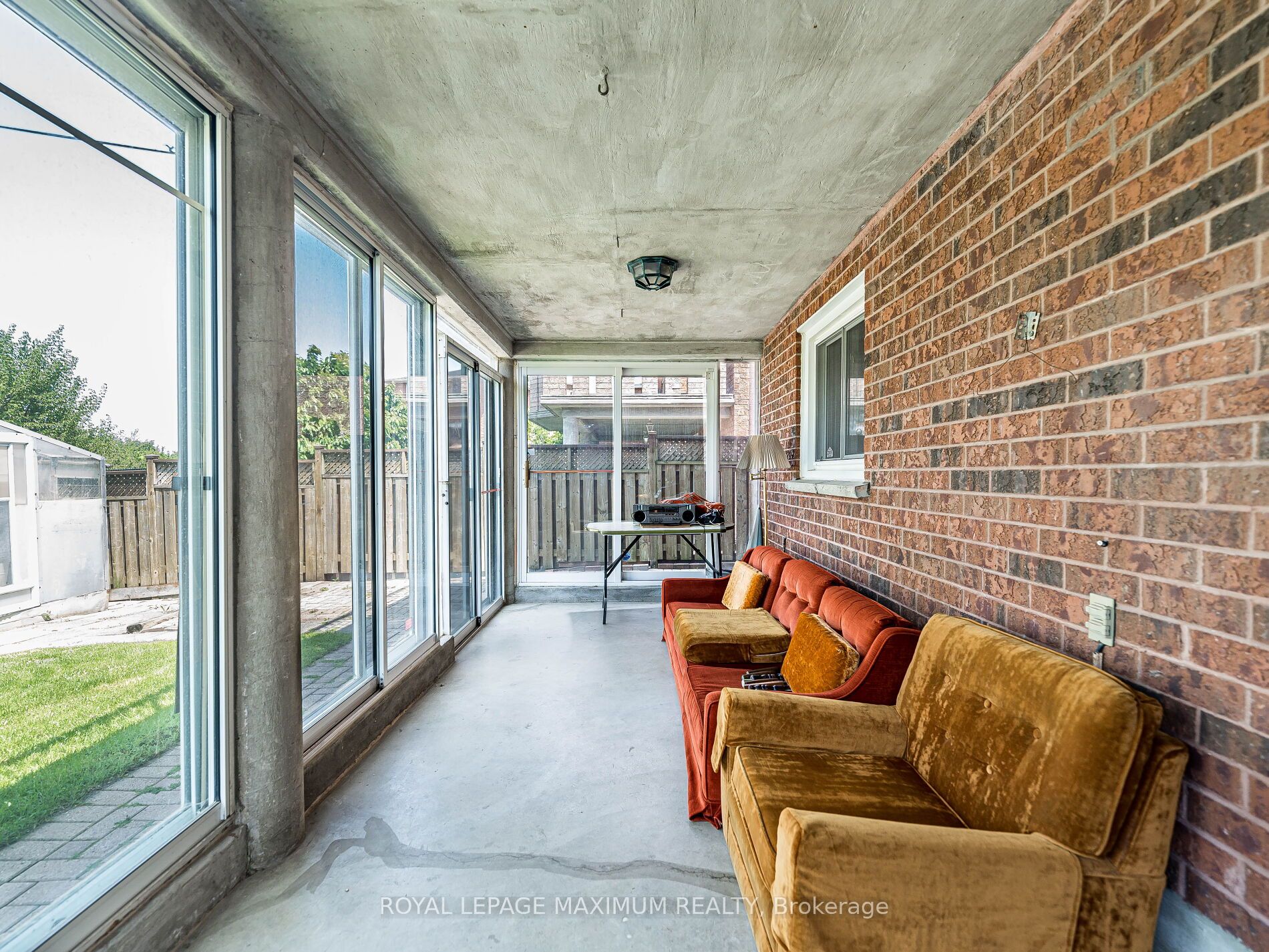 Photo 40 of 131 Kaiser Drive, Vaughan, West Woodbridge — HOMEH