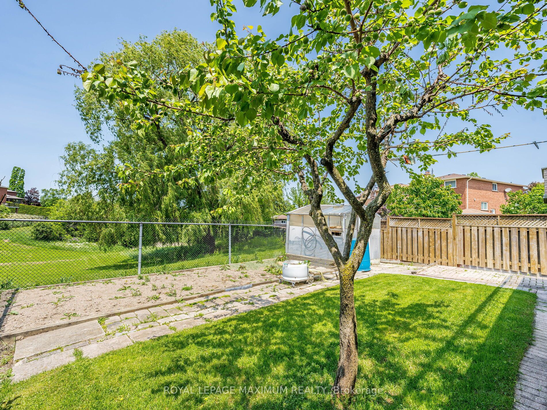 Photo 43 of 131 Kaiser Drive, Vaughan, West Woodbridge — HOMEH