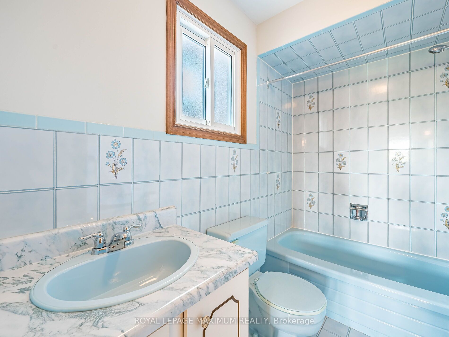 Photo 30 of 131 Kaiser Drive, Vaughan, West Woodbridge — HOMEH