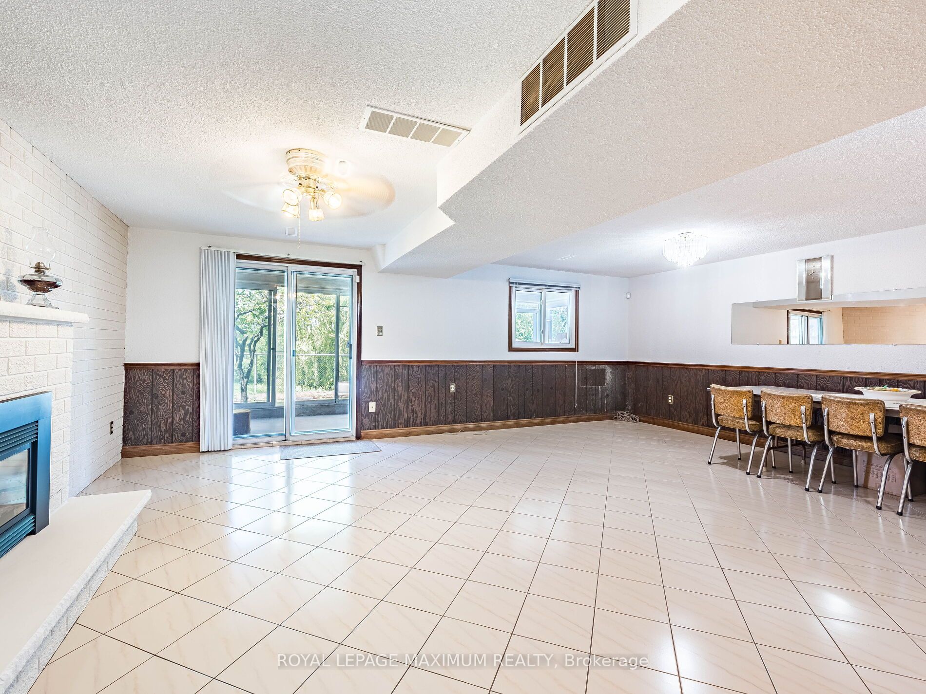 Photo 34 of 131 Kaiser Drive, Vaughan, West Woodbridge — HOMEH