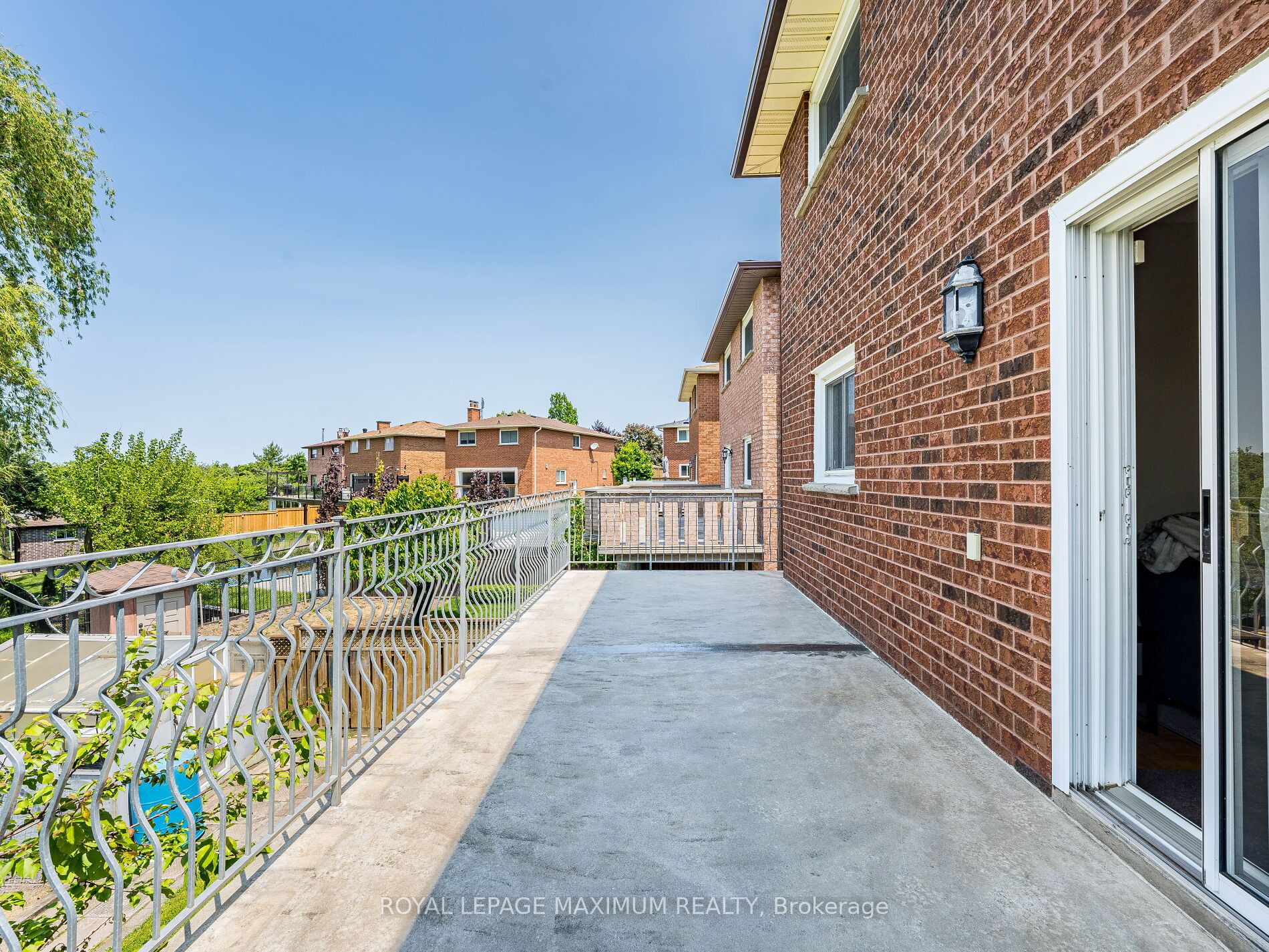 Photo 45 of 131 Kaiser Drive, Vaughan, West Woodbridge — HOMEH