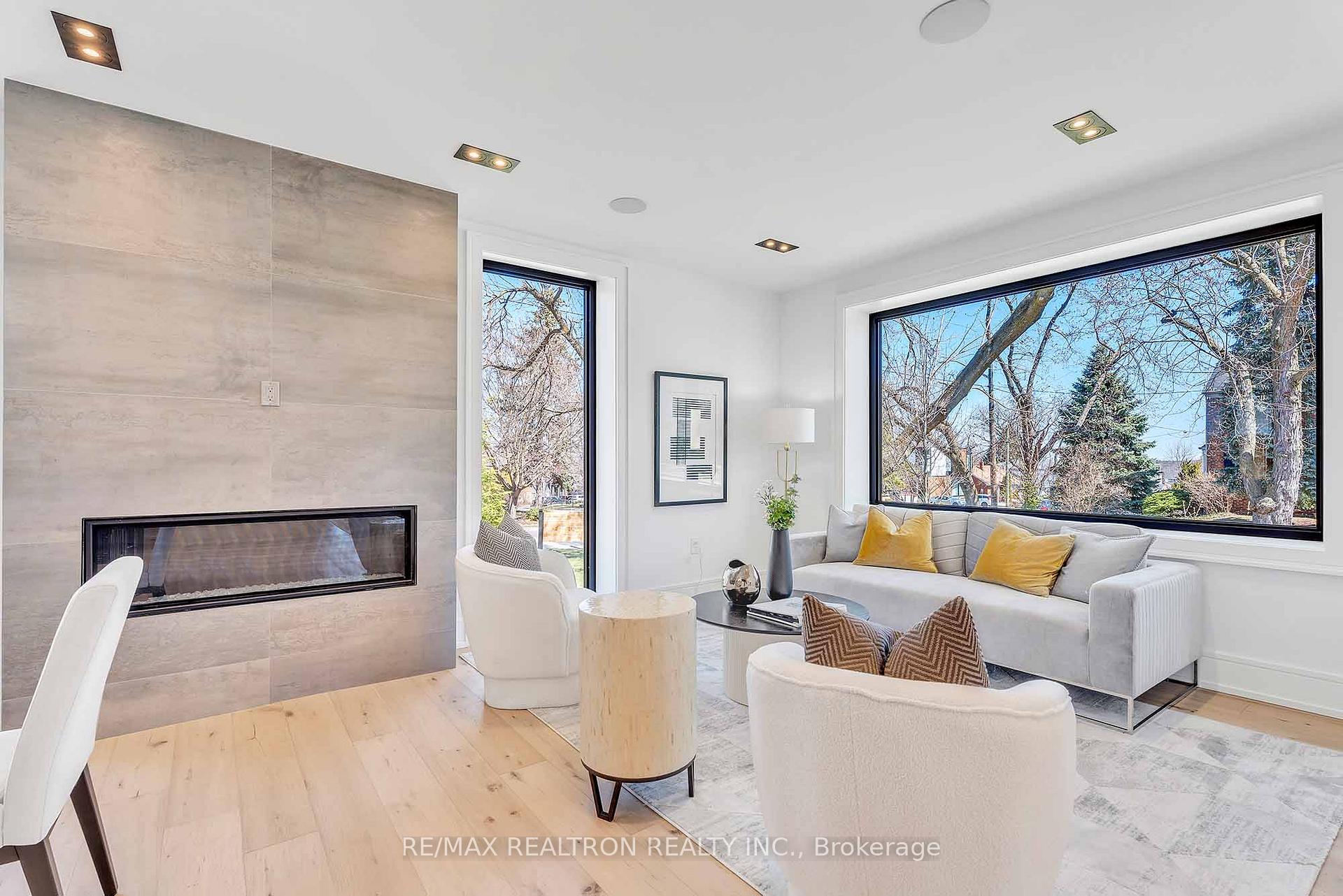 Photo 21 of 93 Highland Park Boulevard, Markham, Grandview — HOMEH
