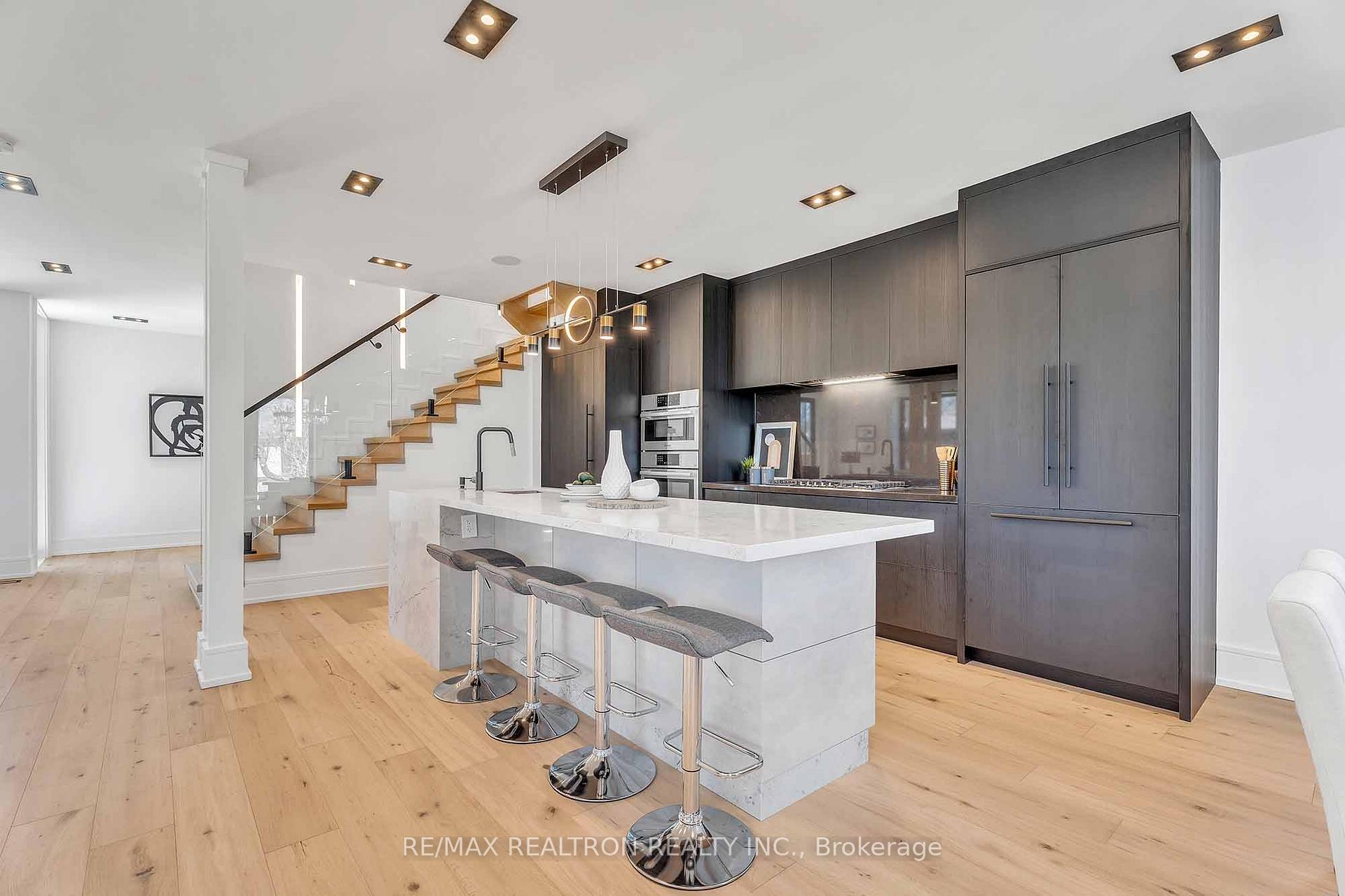 Photo 7 of 93 Highland Park Boulevard, Markham, Grandview — HOMEH