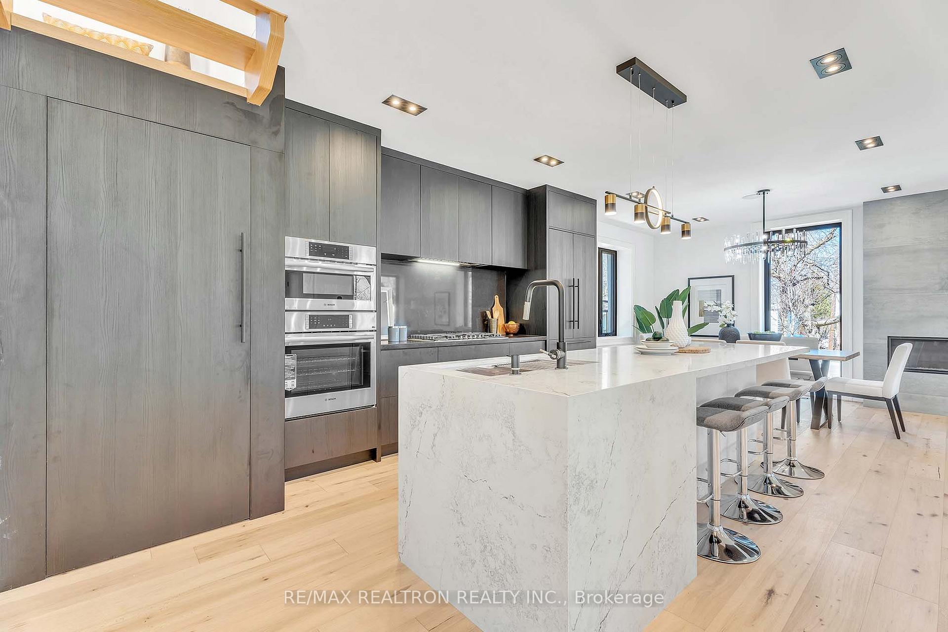 Photo 6 of 93 Highland Park Boulevard, Markham, Grandview — HOMEH
