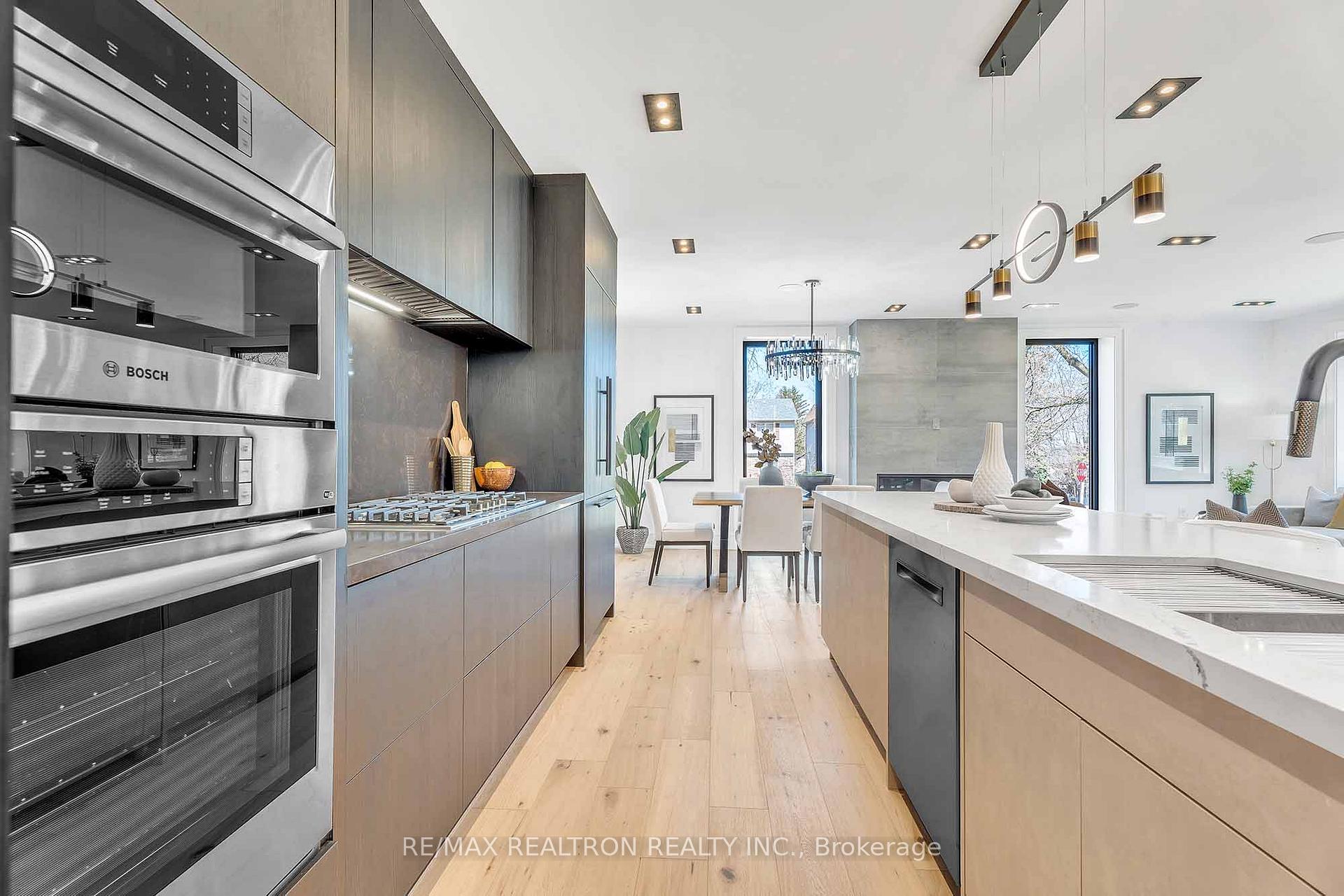 Photo 44 of 93 Highland Park Boulevard, Markham, Grandview — HOMEH