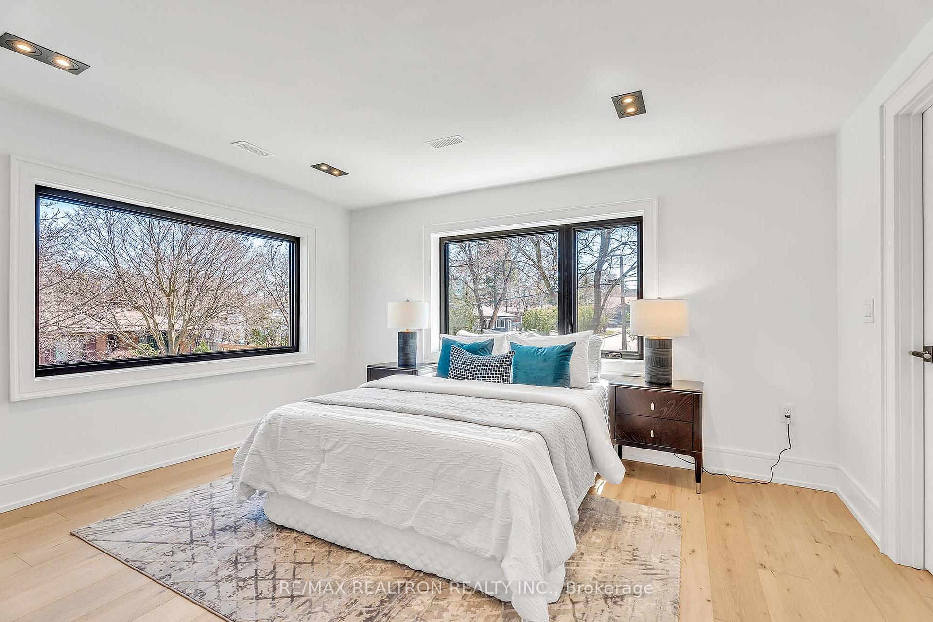 Photo 13 of 93 Highland Park Boulevard, Markham, Grandview — HOMEH