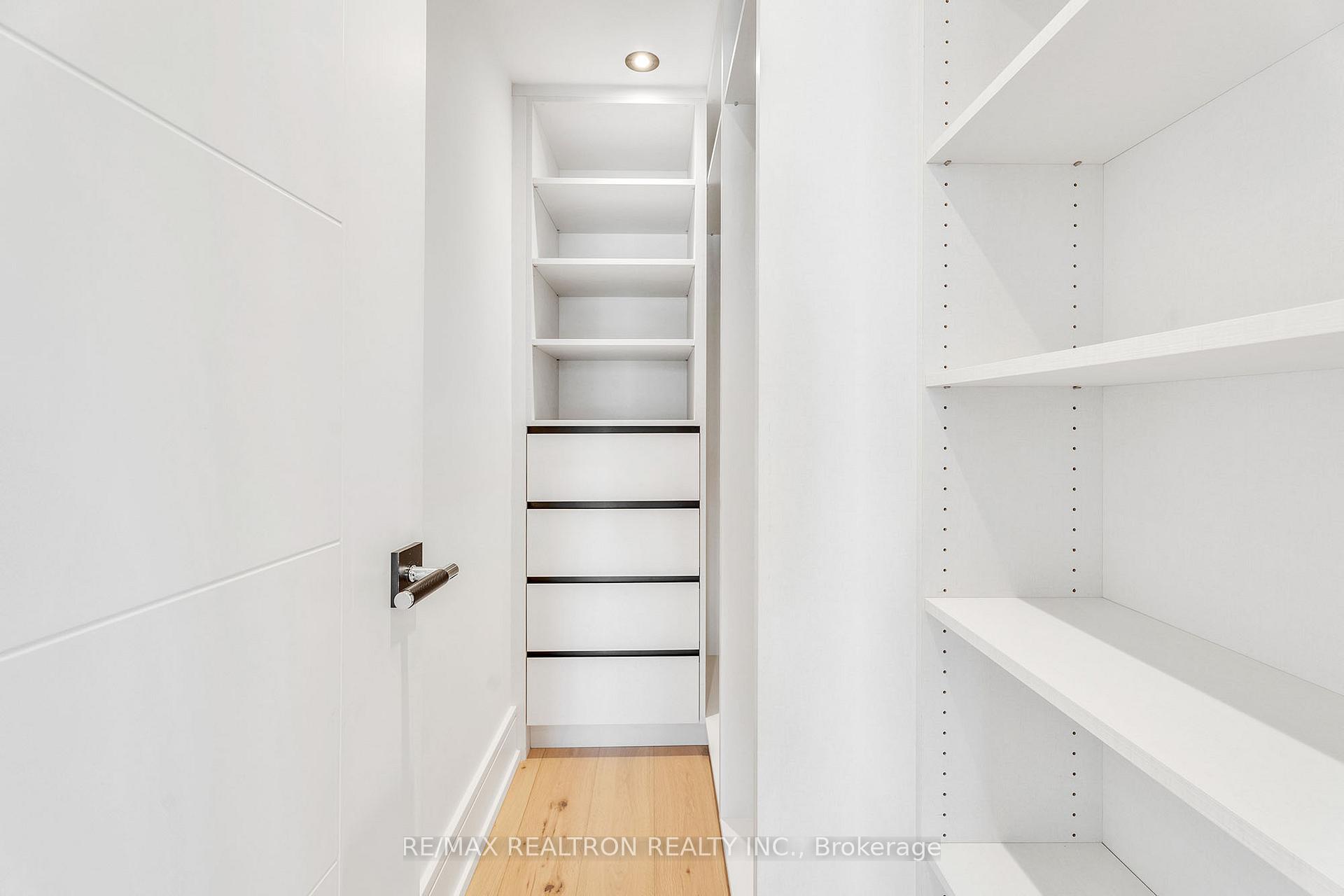 Photo 16 of 93 Highland Park Boulevard, Markham, Grandview — HOMEH