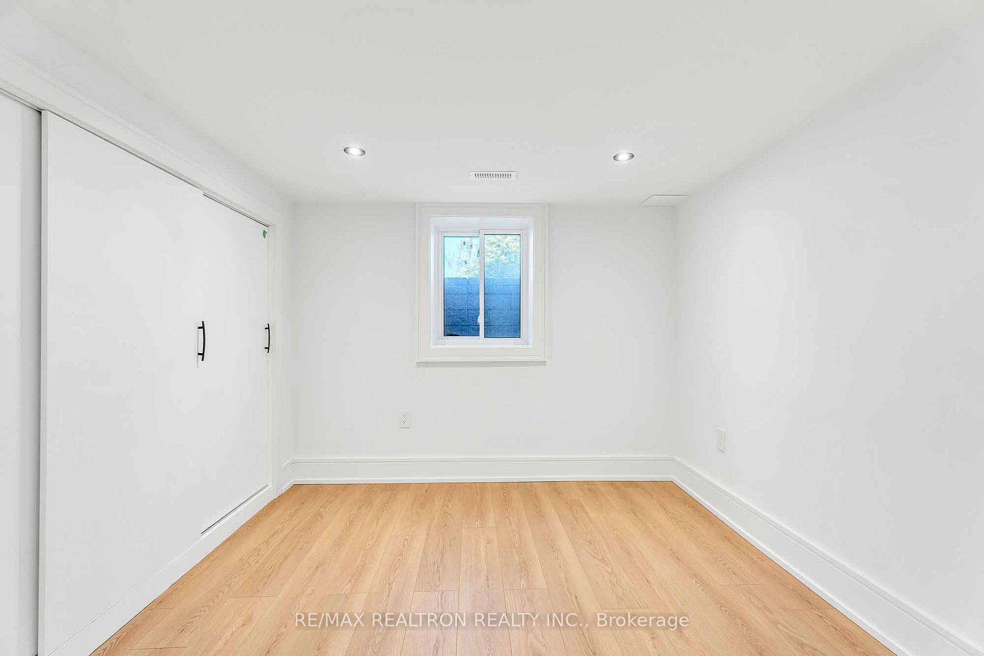Photo 39 of 93 Highland Park Boulevard, Markham, Grandview — HOMEH