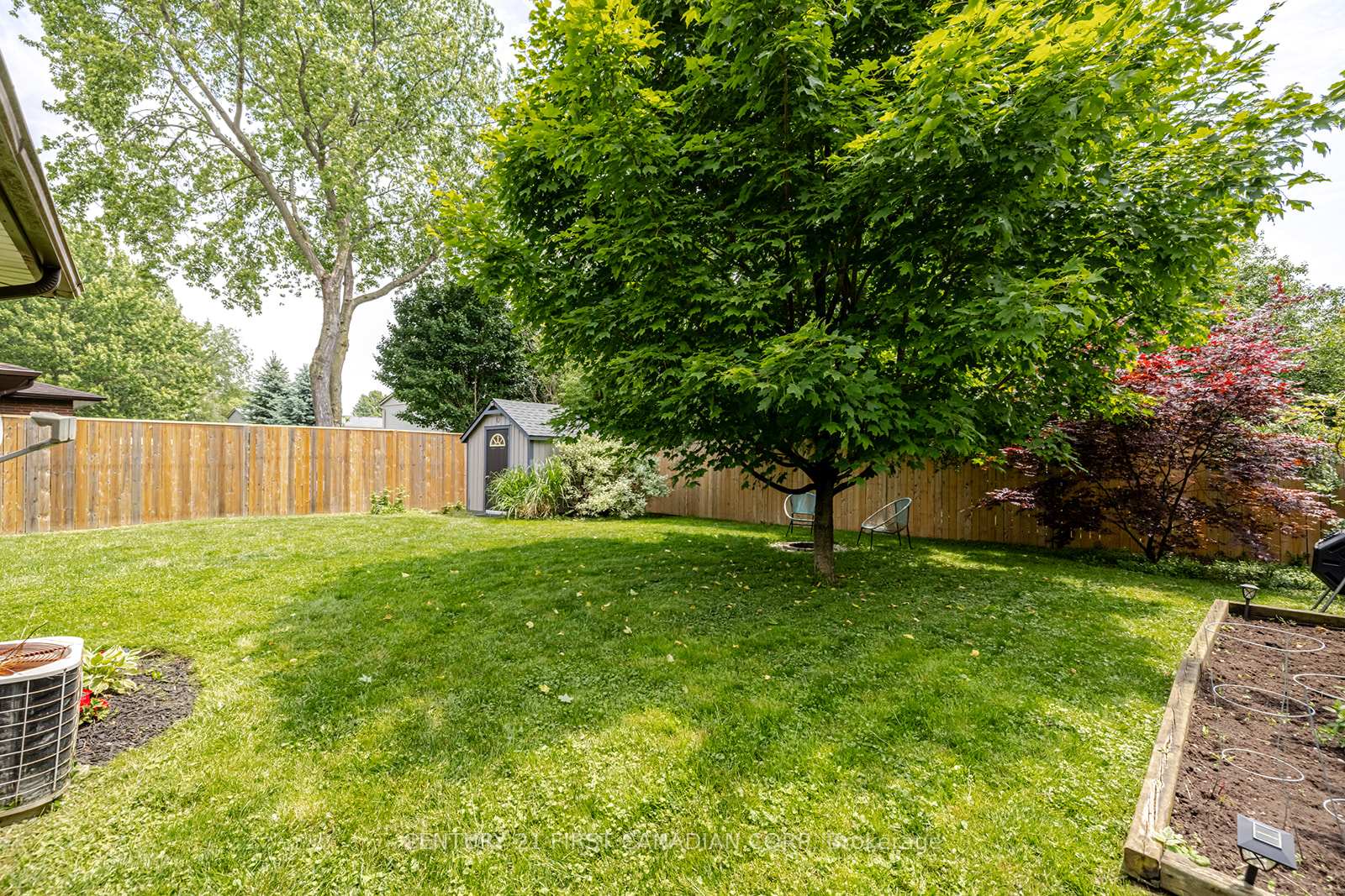 Photo 36 of 45 Downing Crescent, London, South S — HOMEH