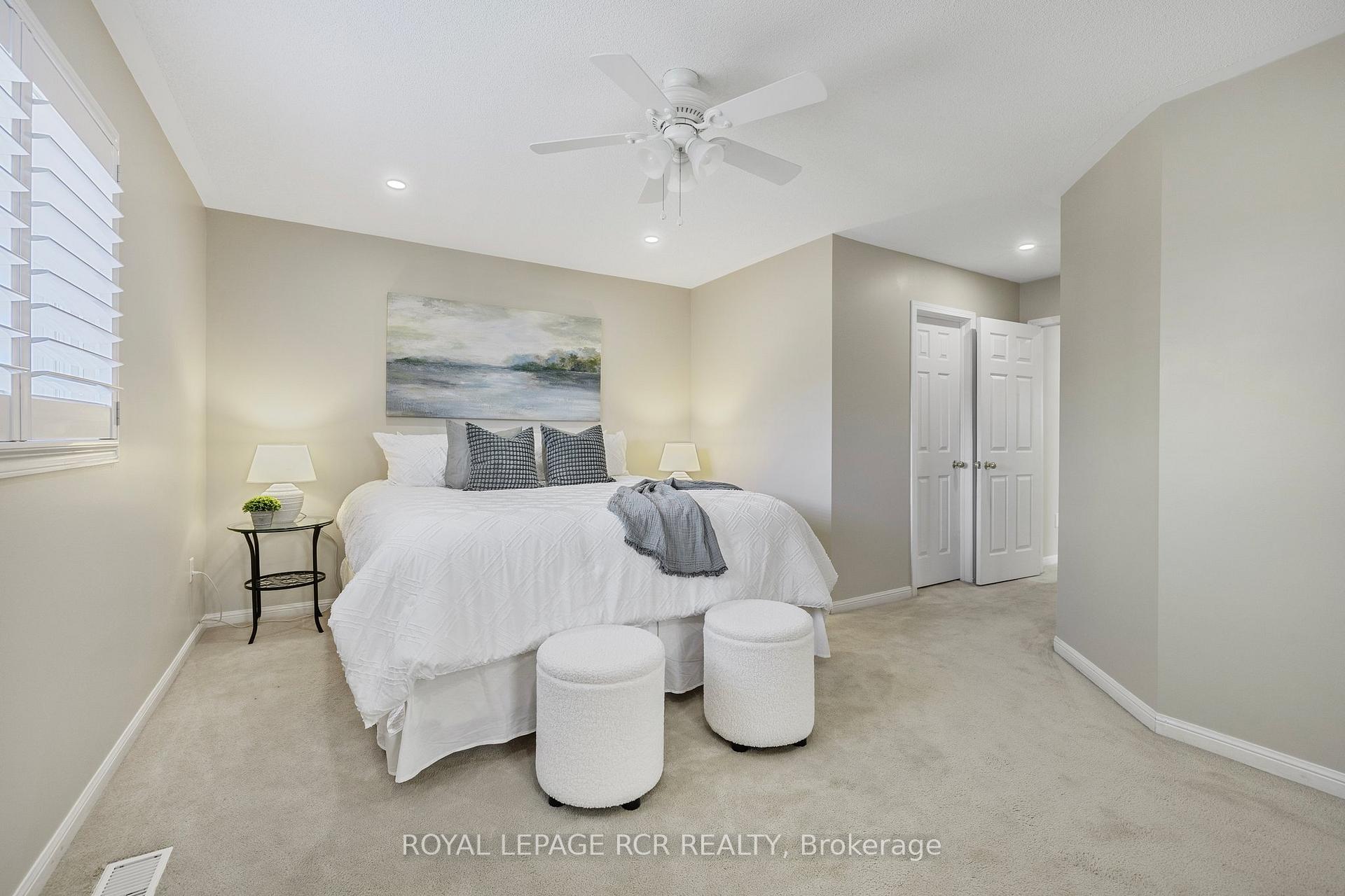 Photo 19 of 34 Childs Court, Clarington, Bowmanville — HOMEH