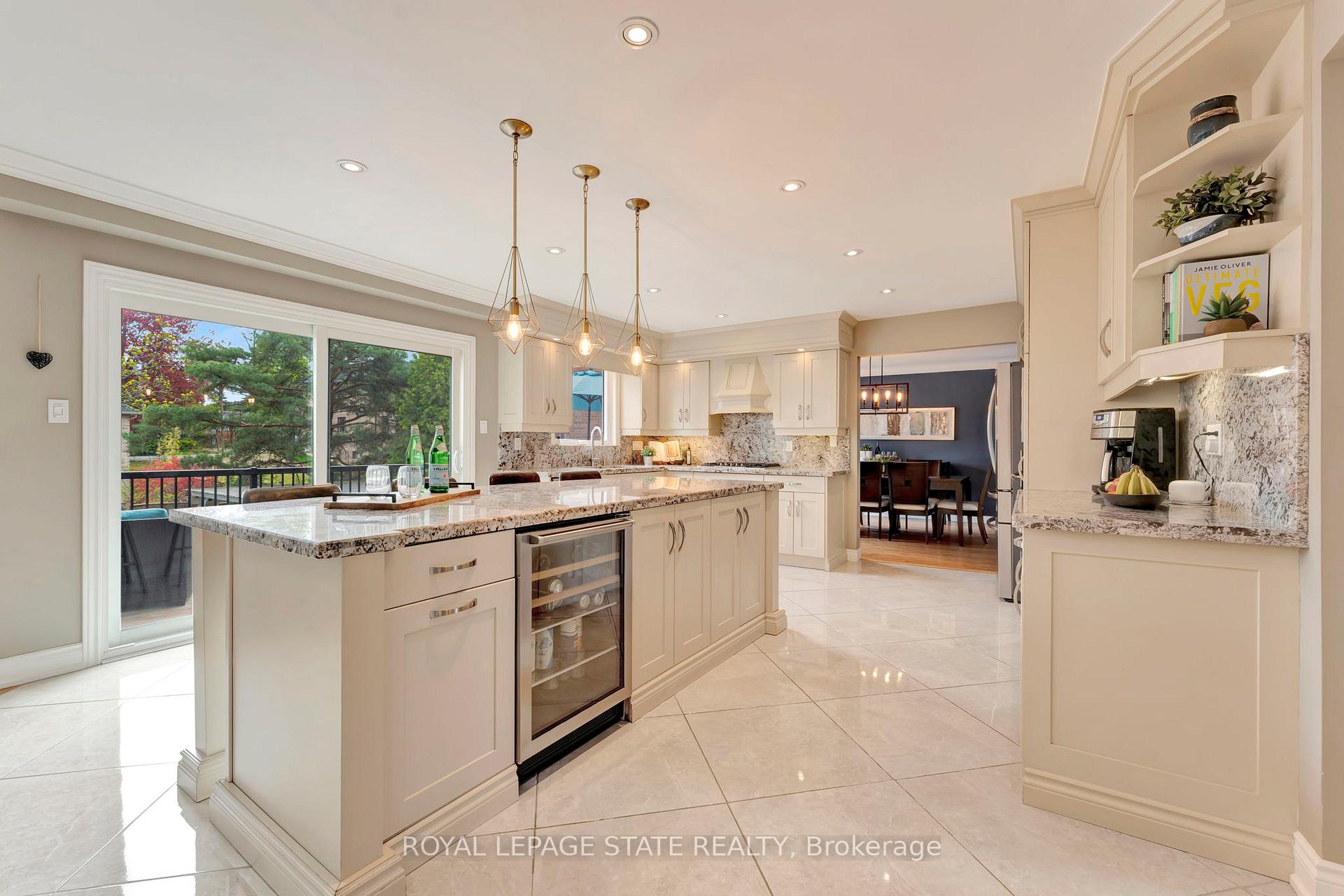 Photo 30 of 660 Highvalley Road, Hamilton, Ancaster — HOMEH
