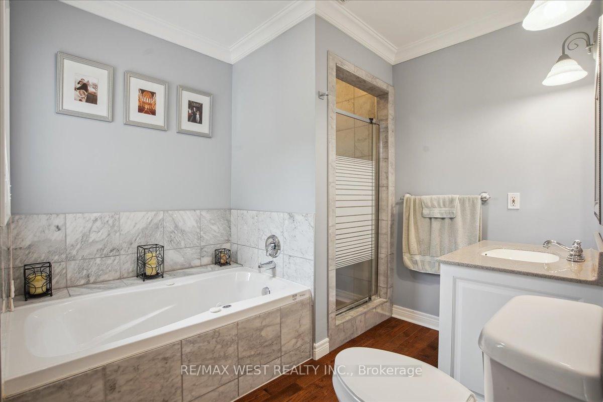 Photo 15 of 2B Robert Street, Georgina, Keswick South — HOMEH