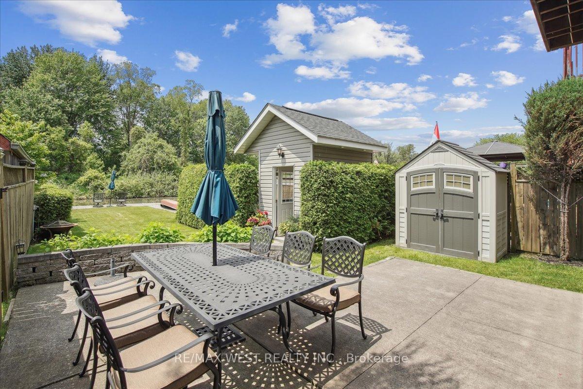Photo 14 of 2B Robert Street, Georgina, Keswick South — HOMEH