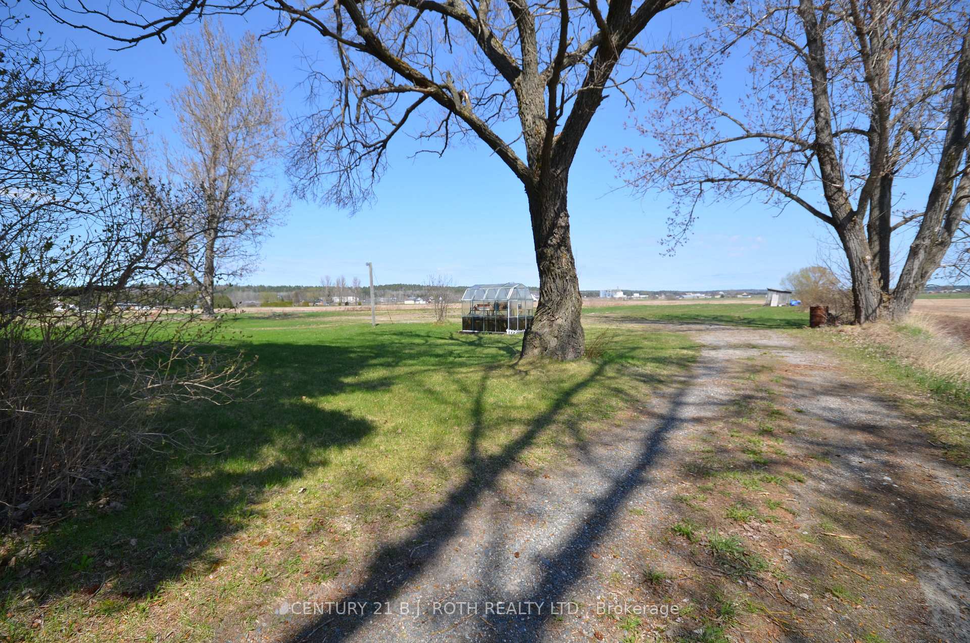 Photo 38 of 11704 64 Highway, West Nipissing, Verner — HOMEH