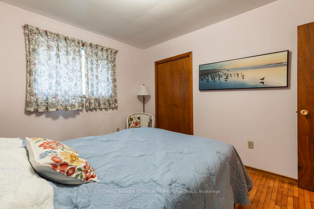 Photo 26 of 16 Elm Avenue, Hamilton, Stoney Creek — HOMEH