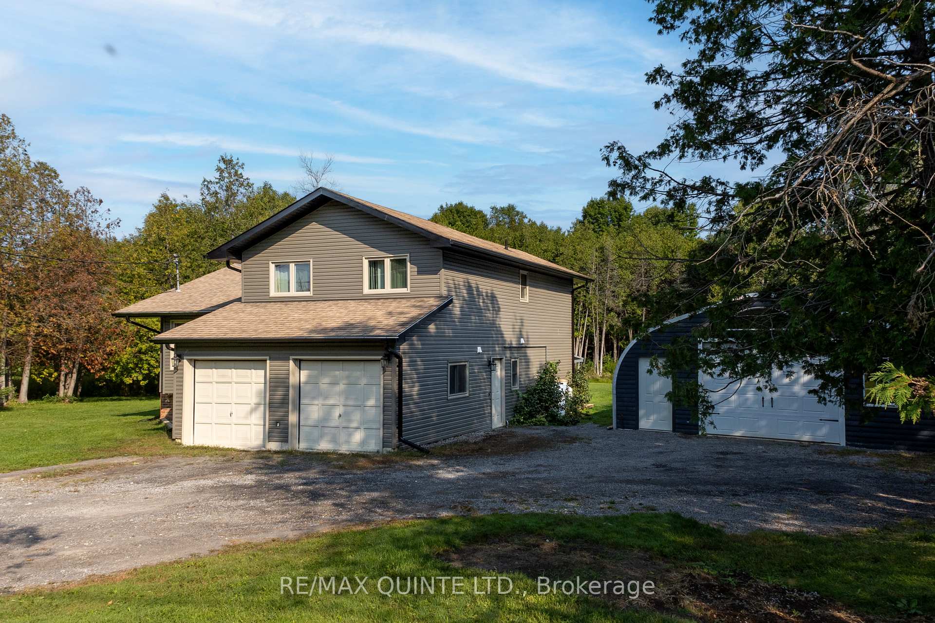 Photo 4 of 563 Thrasher Road, Belleville, Thurlow Ward — HOMEH