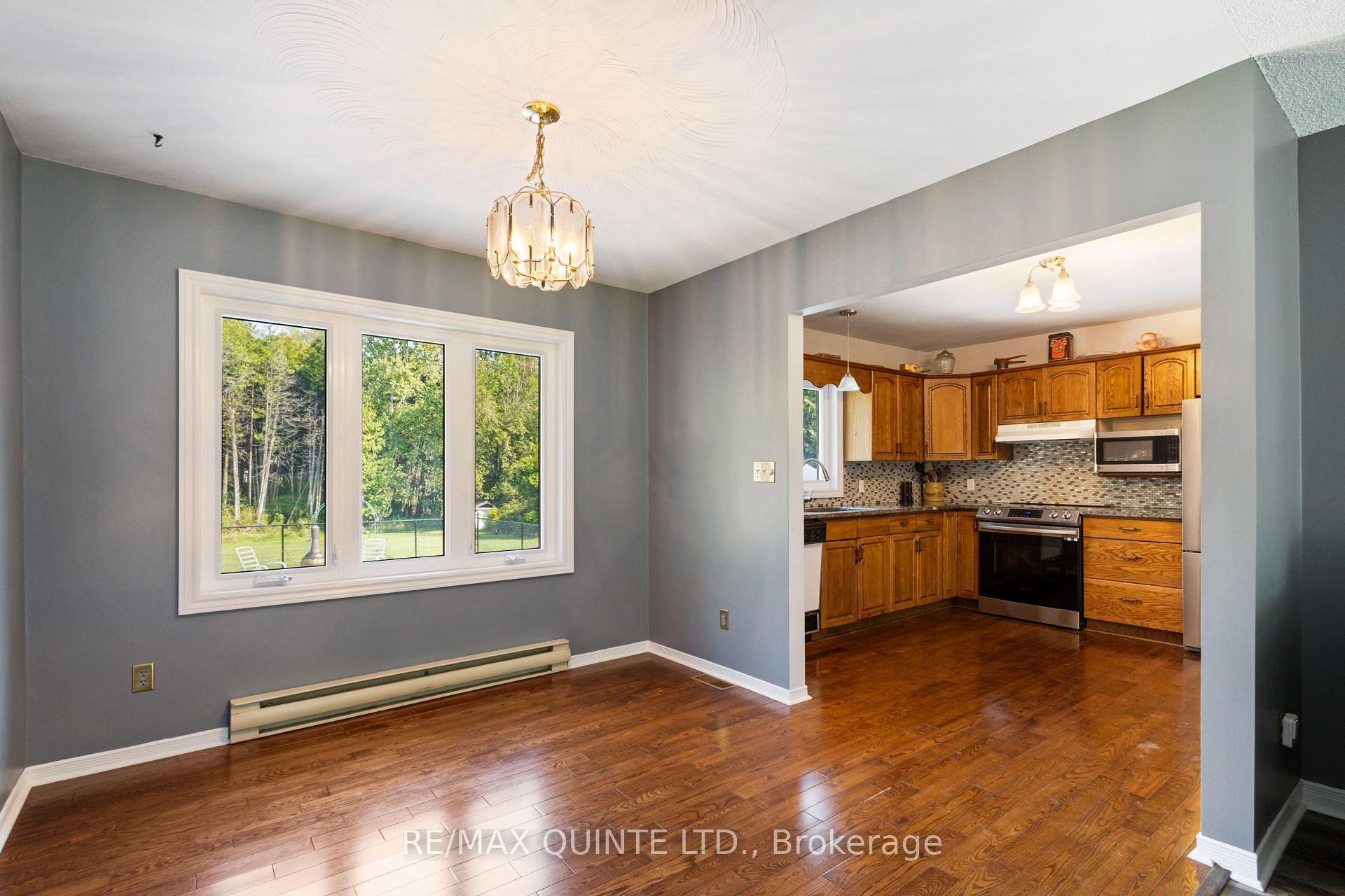 Photo 7 of 563 Thrasher Road, Belleville, Thurlow Ward — HOMEH