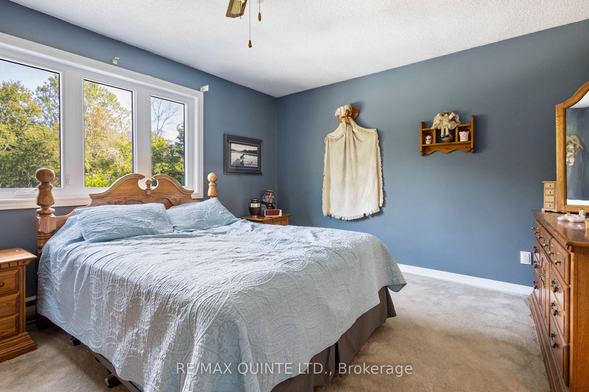 Photo 11 of 563 Thrasher Road, Belleville, Thurlow Ward — HOMEH