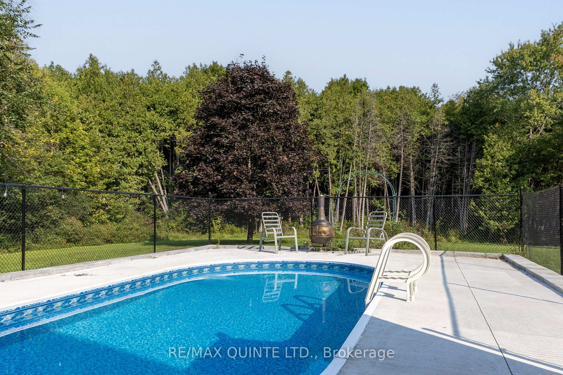 Photo 23 of 563 Thrasher Road, Belleville, Thurlow Ward — HOMEH