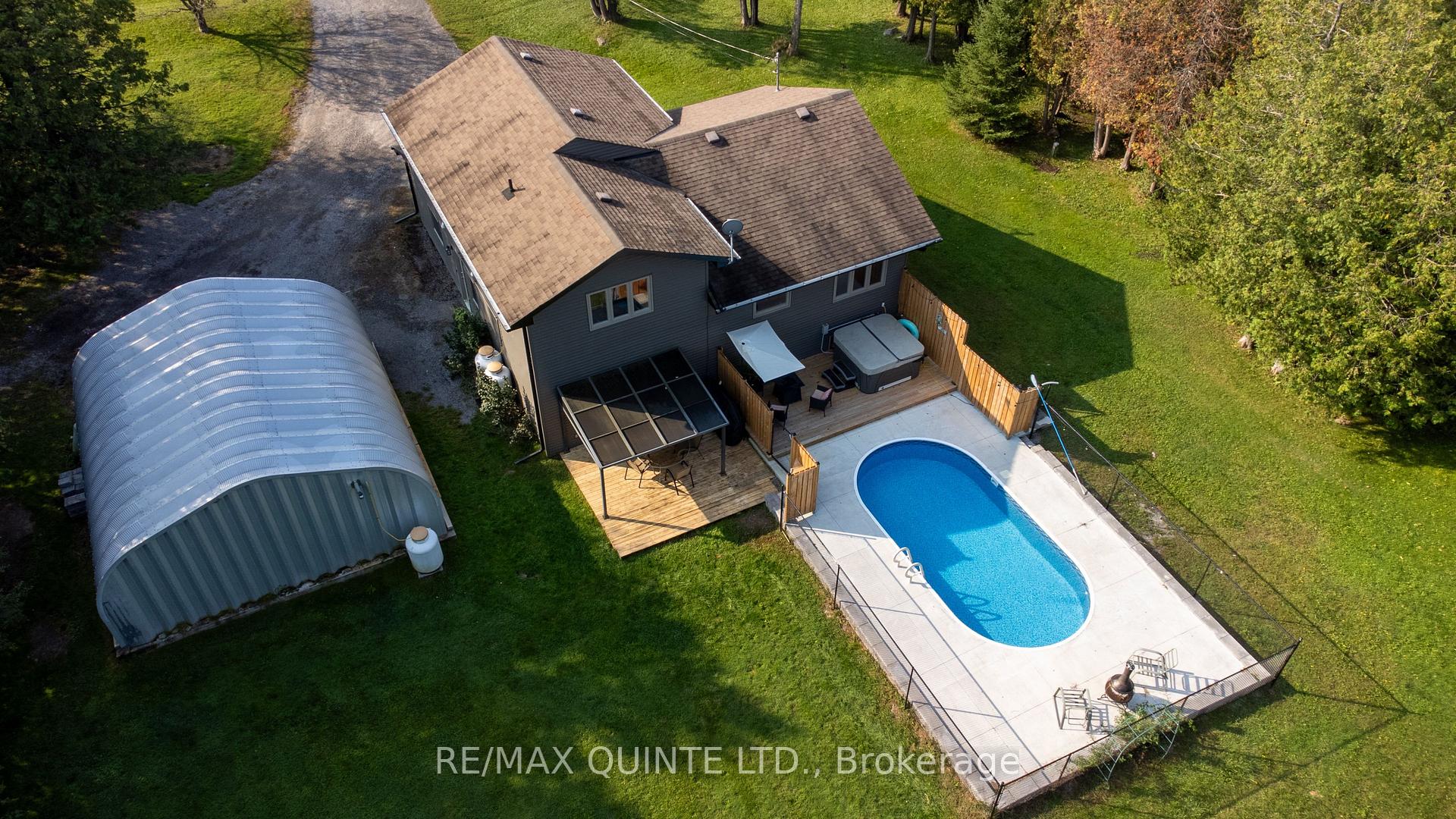 Photo 33 of 563 Thrasher Road, Belleville, Thurlow Ward — HOMEH