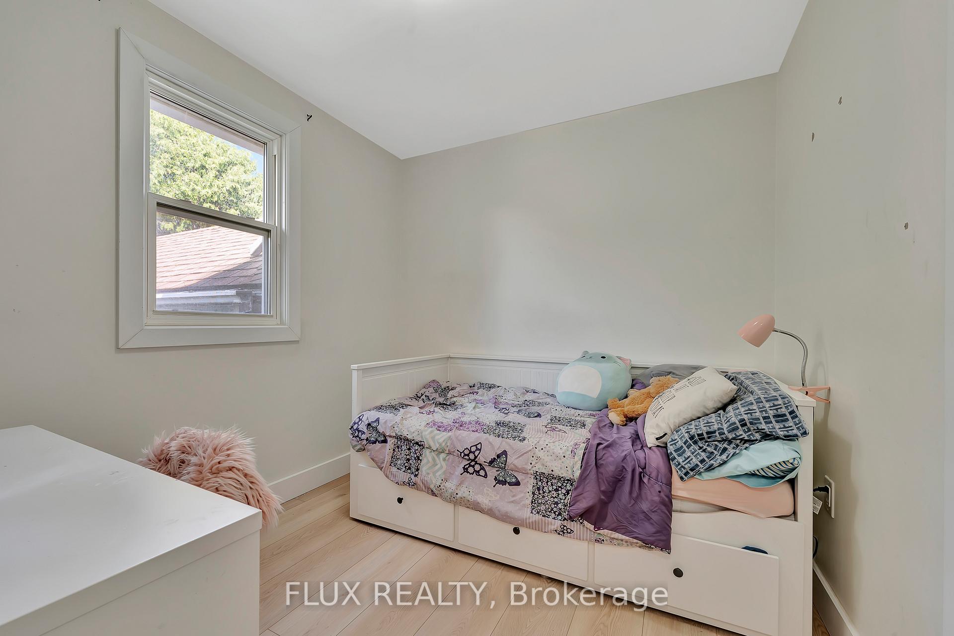 Photo 15 of 48 Belmont Avenue E, Kitchener — HOMEH