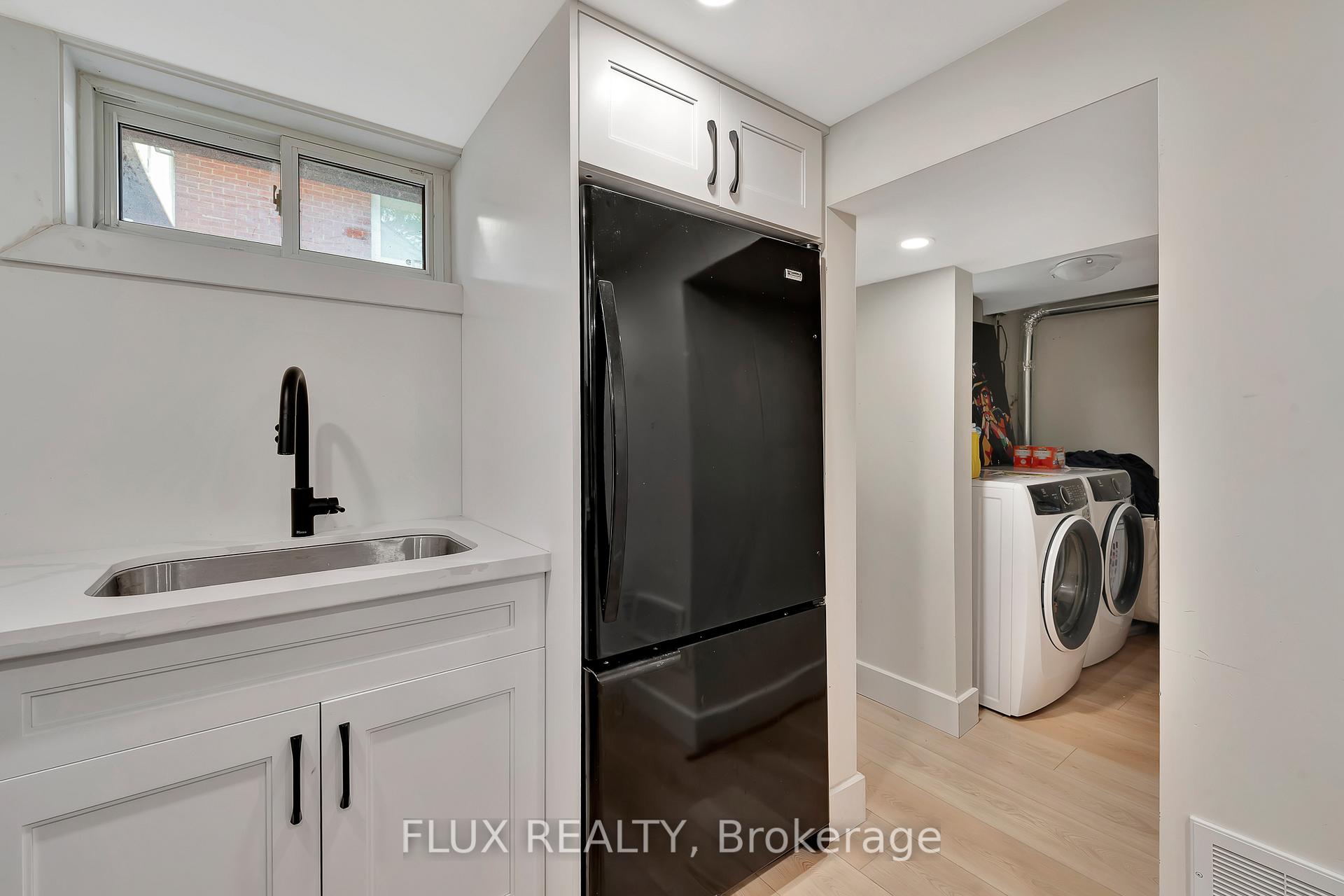 Photo 28 of 48 Belmont Avenue E, Kitchener — HOMEH