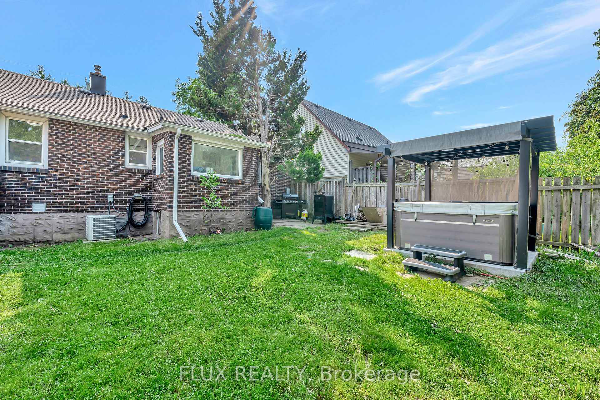 Photo 35 of 48 Belmont Avenue E, Kitchener — HOMEH