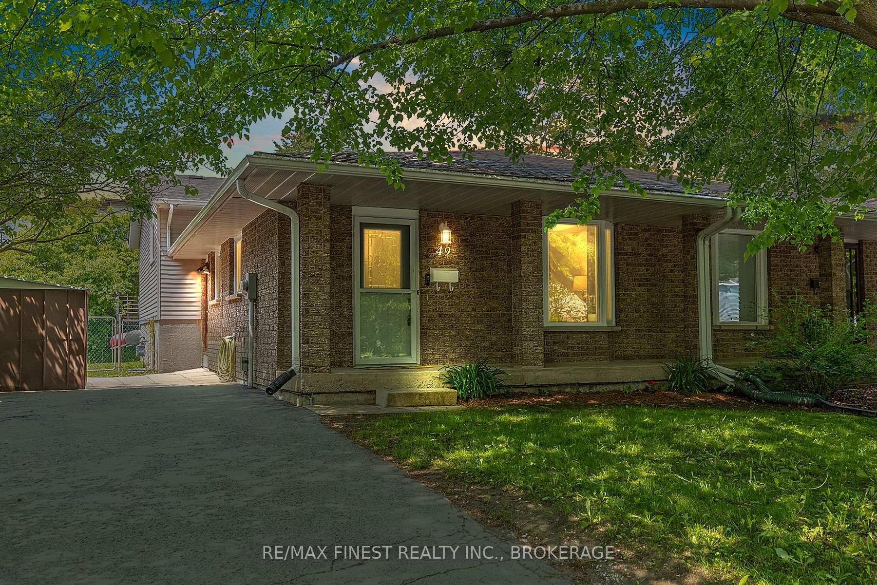 Photo 1 of 49 Limeridge Drive, Kingston, Kingston East (Incl Barret Crt) — HOMEH