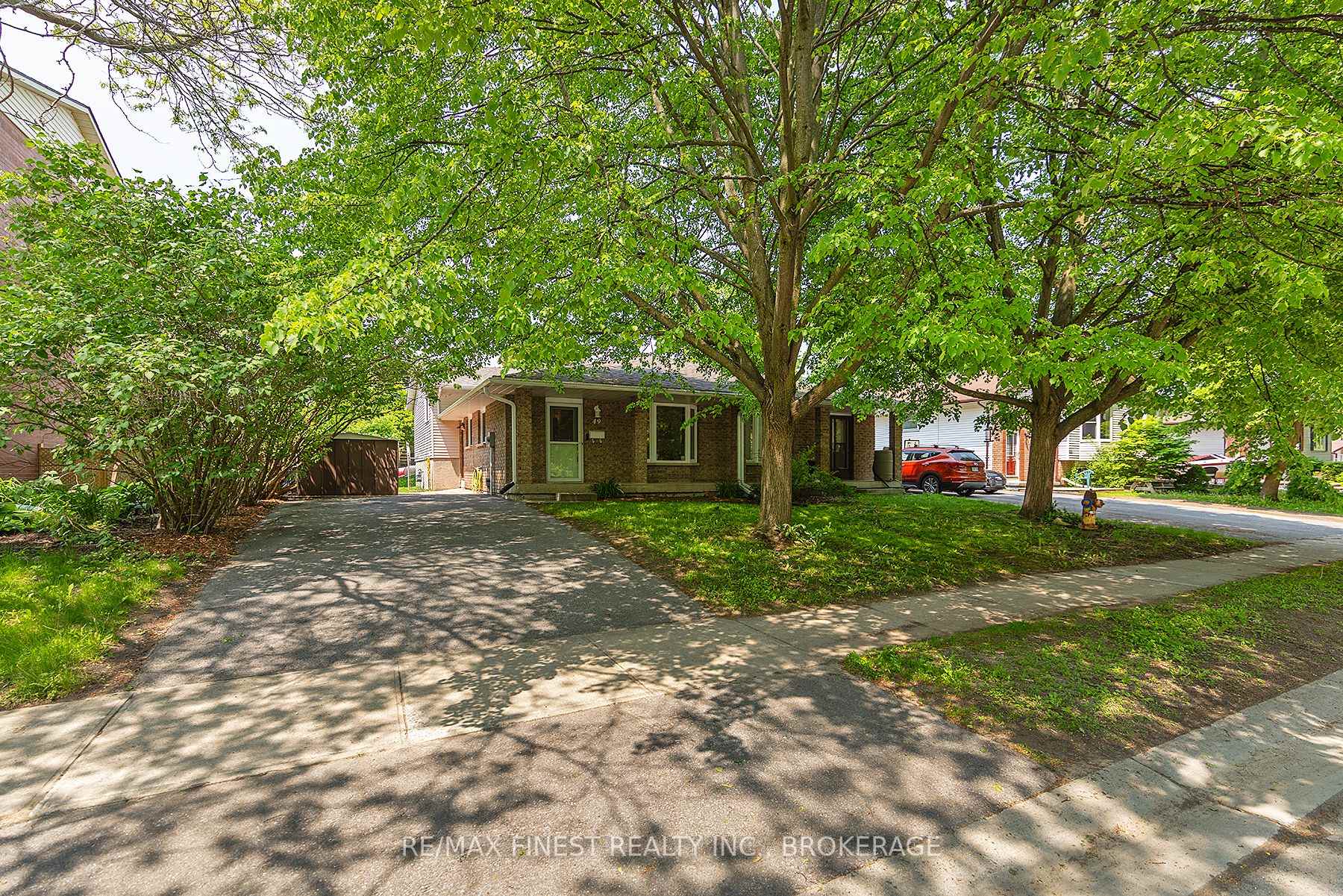 Photo 38 of 49 Limeridge Drive, Kingston, Kingston East (Incl Barret Crt) — HOMEH