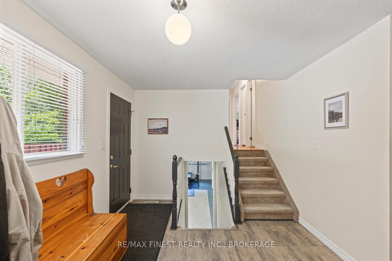 Photo 23 of 49 Limeridge Drive, Kingston, Kingston East (Incl Barret Crt) — HOMEH