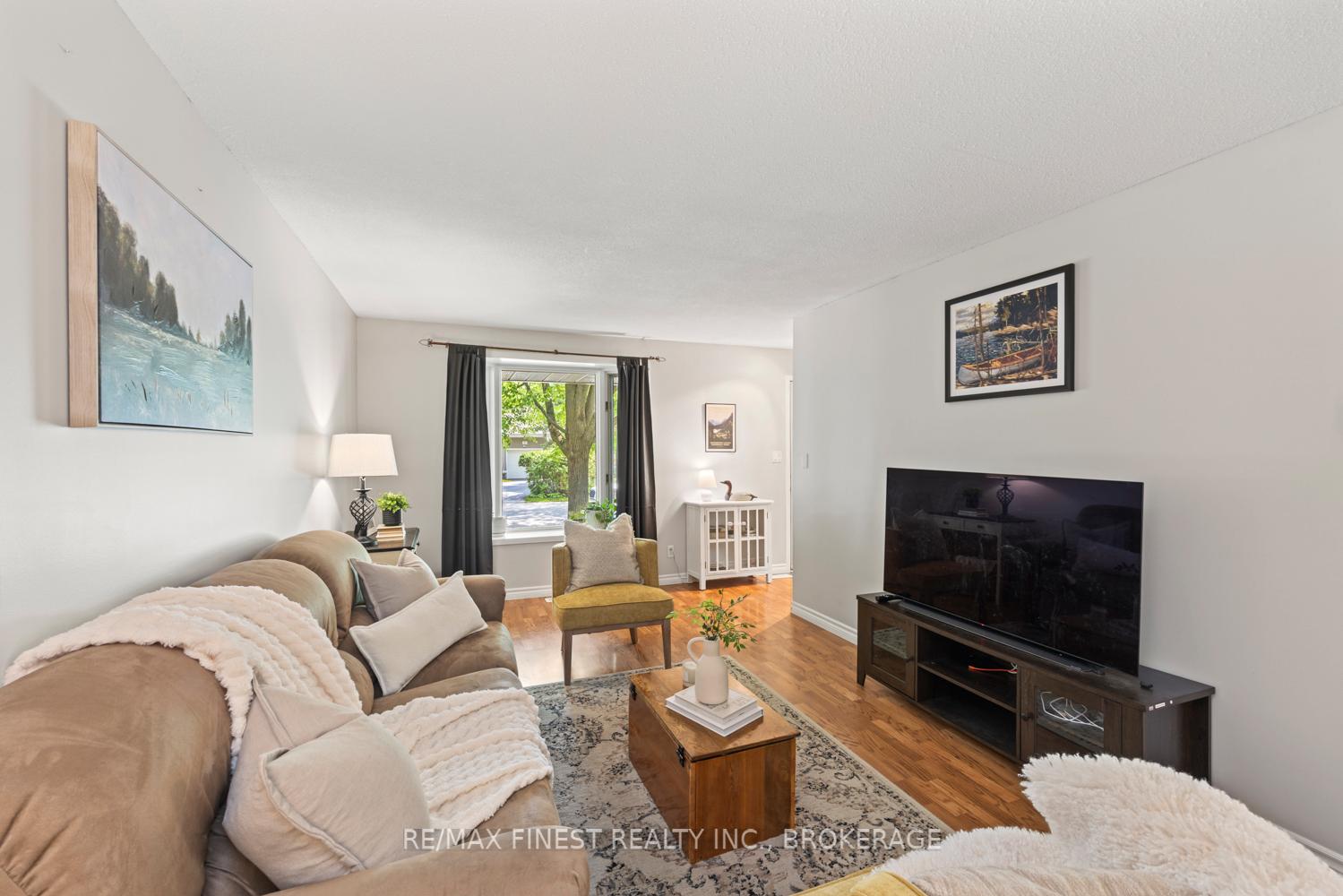 Photo 17 of 49 Limeridge Drive, Kingston, Kingston East (Incl Barret Crt) — HOMEH