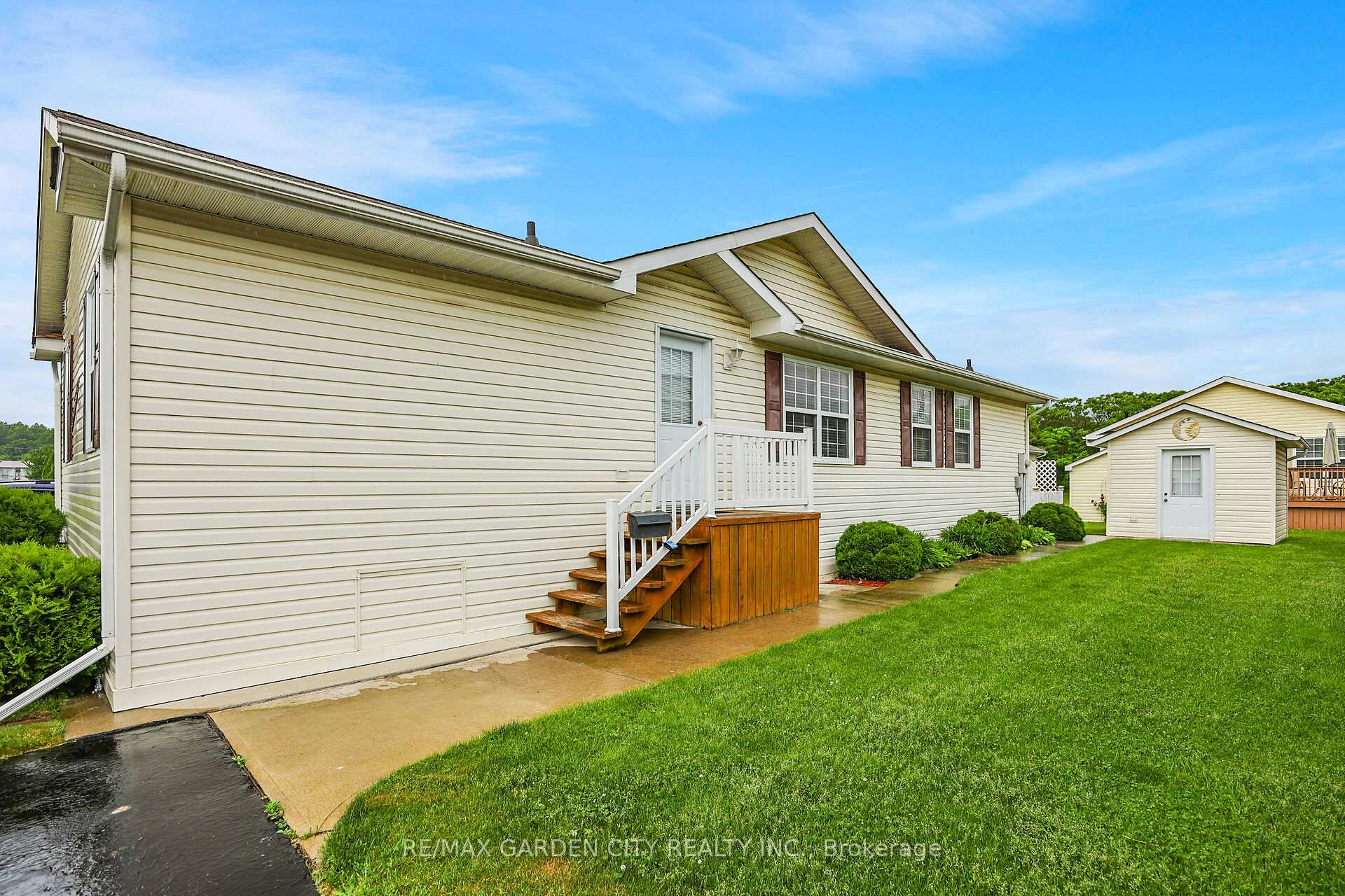 Photo 12 of 4577 Sara Lane, Lincoln, Beamsville — HOMEH