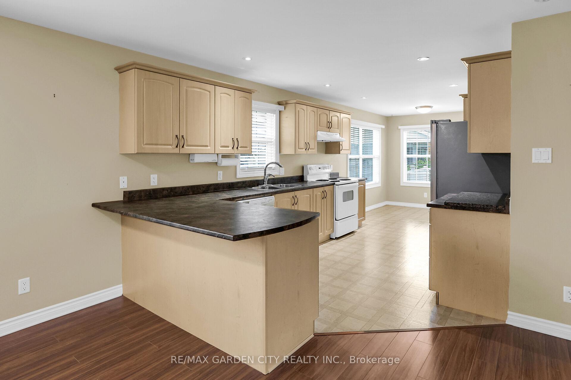 Photo 13 of 4577 Sara Lane, Lincoln, Beamsville — HOMEH