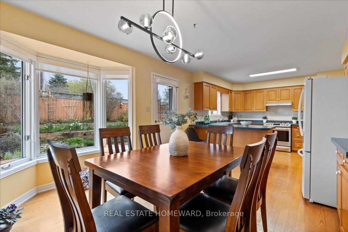 Photo 24 of 339 Bushview Crescent, Waterloo — HOMEH