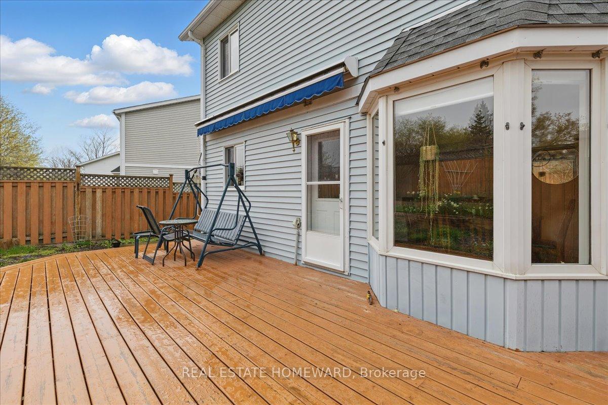 Photo 36 of 339 Bushview Crescent, Waterloo — HOMEH