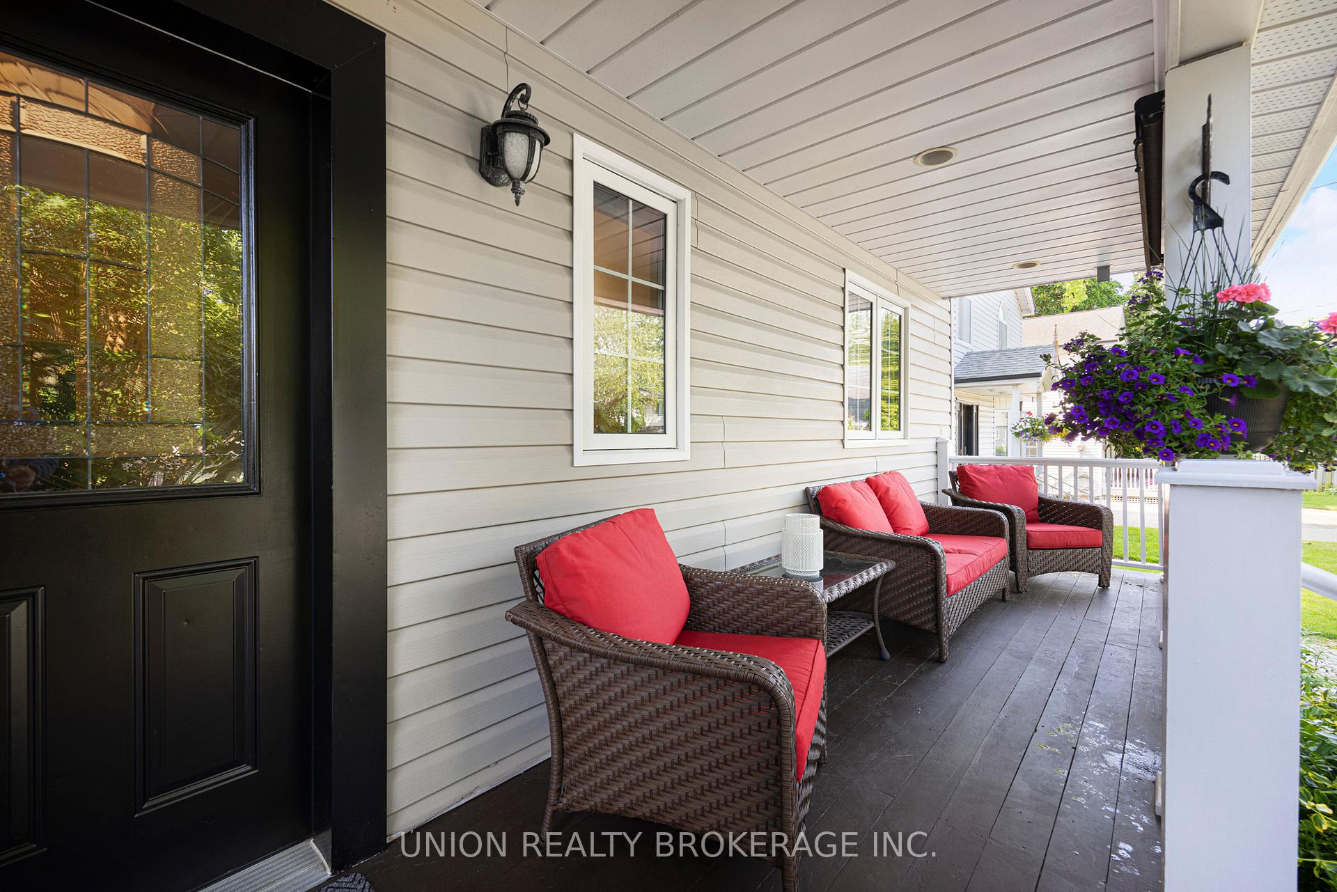 Photo 13 of 27 Merritt Road, Toronto, O'Connor-Parkview — HOMEH