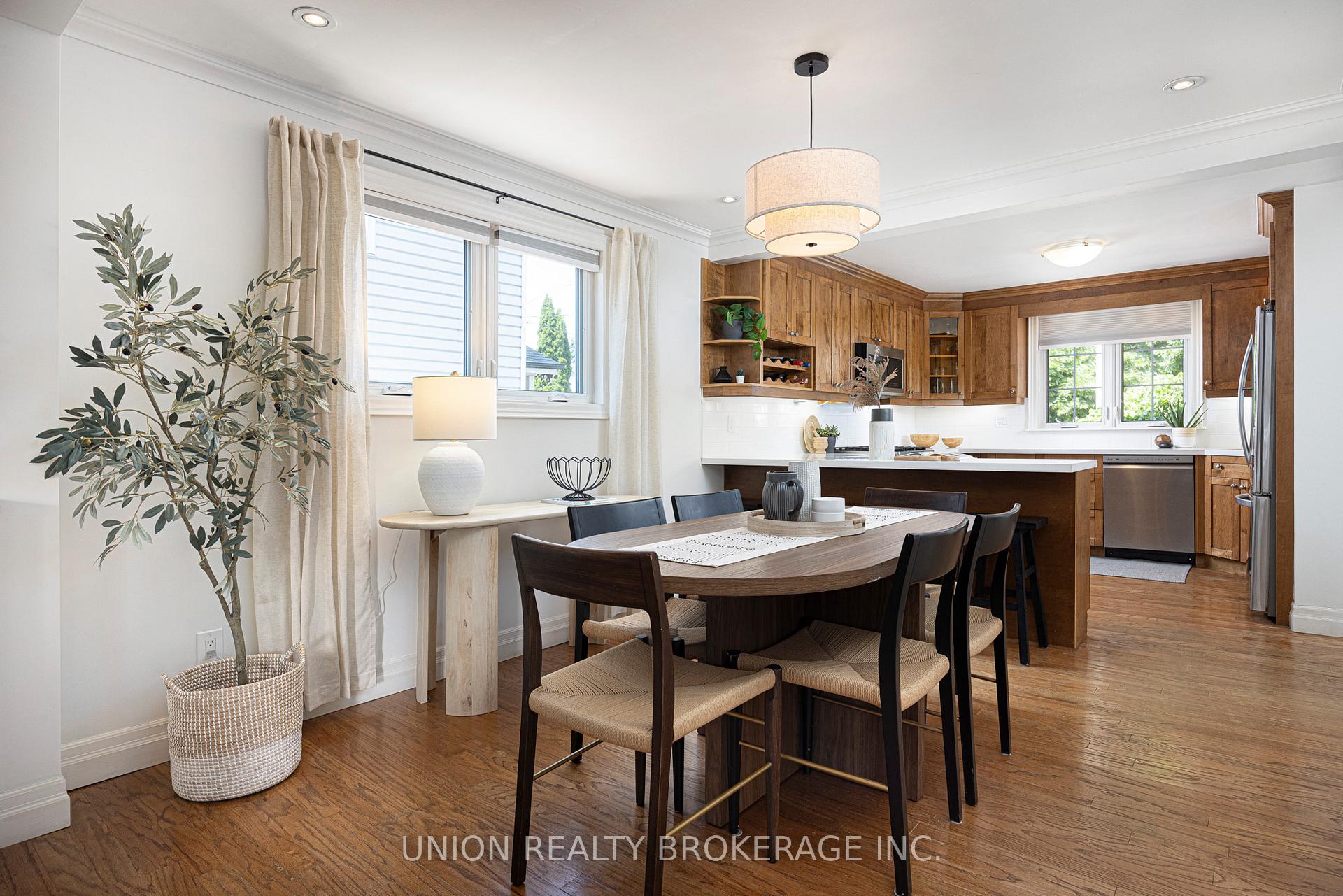 Photo 9 of 27 Merritt Road, Toronto, O'Connor-Parkview — HOMEH