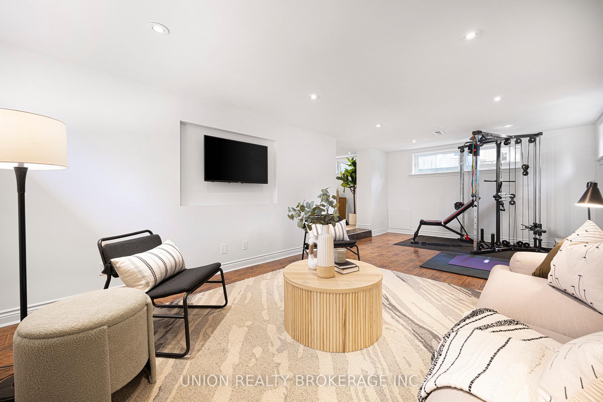Photo 15 of 27 Merritt Road, Toronto, O'Connor-Parkview — HOMEH