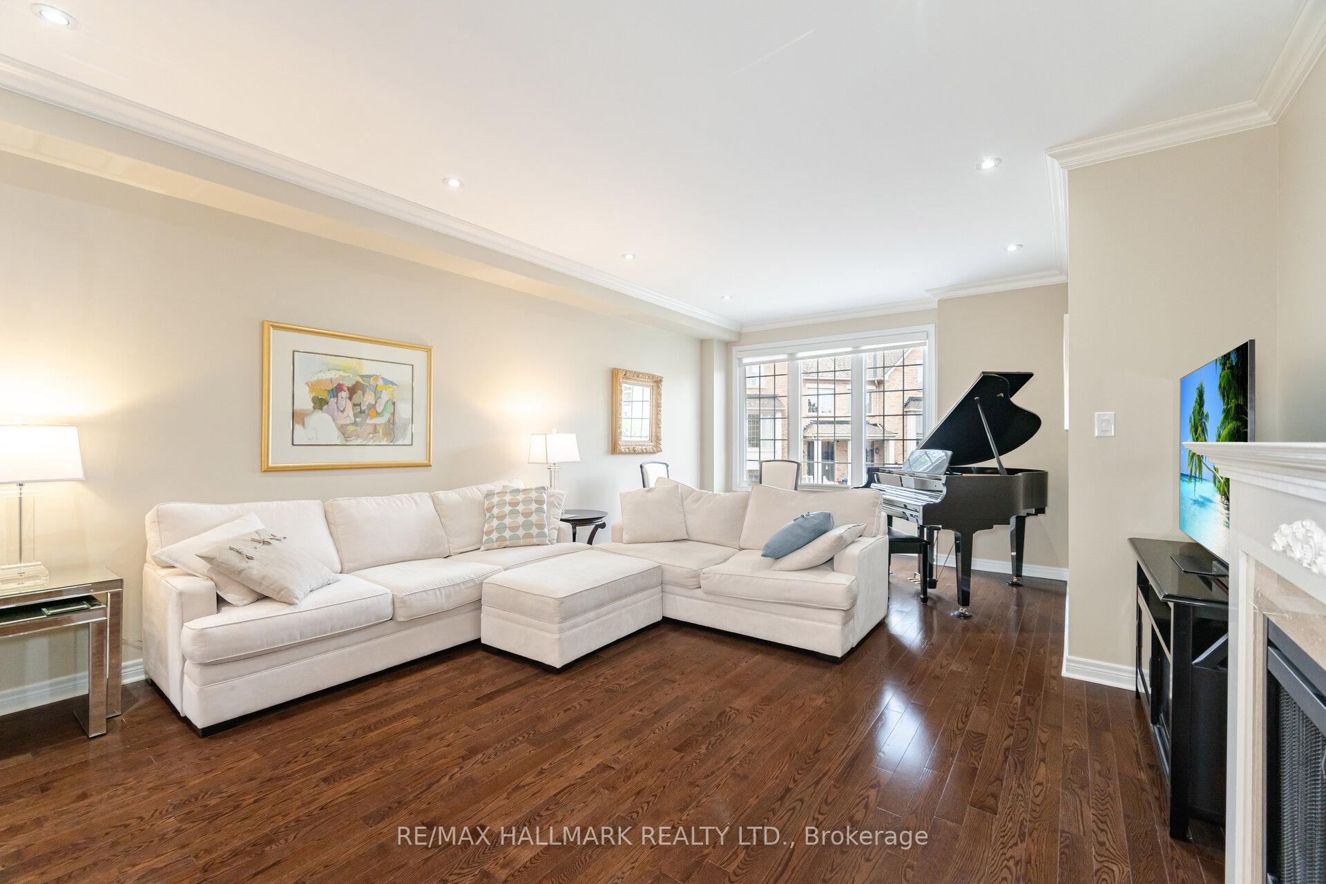 Photo 16 of Unit 11, 8900 Bathurst Street, Vaughan, Patterson — HOMEH
