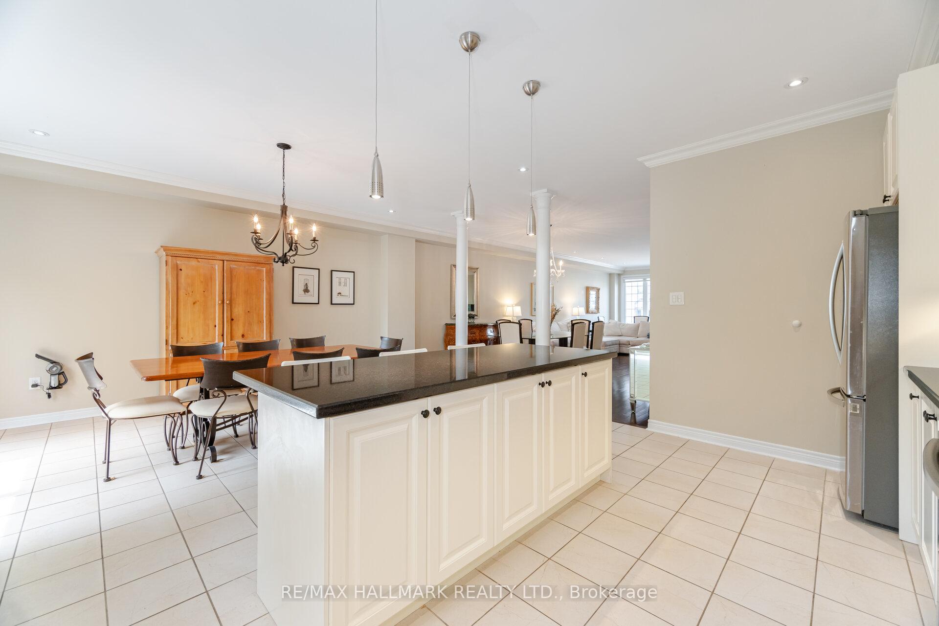 Photo 26 of Unit 11, 8900 Bathurst Street, Vaughan, Patterson — HOMEH