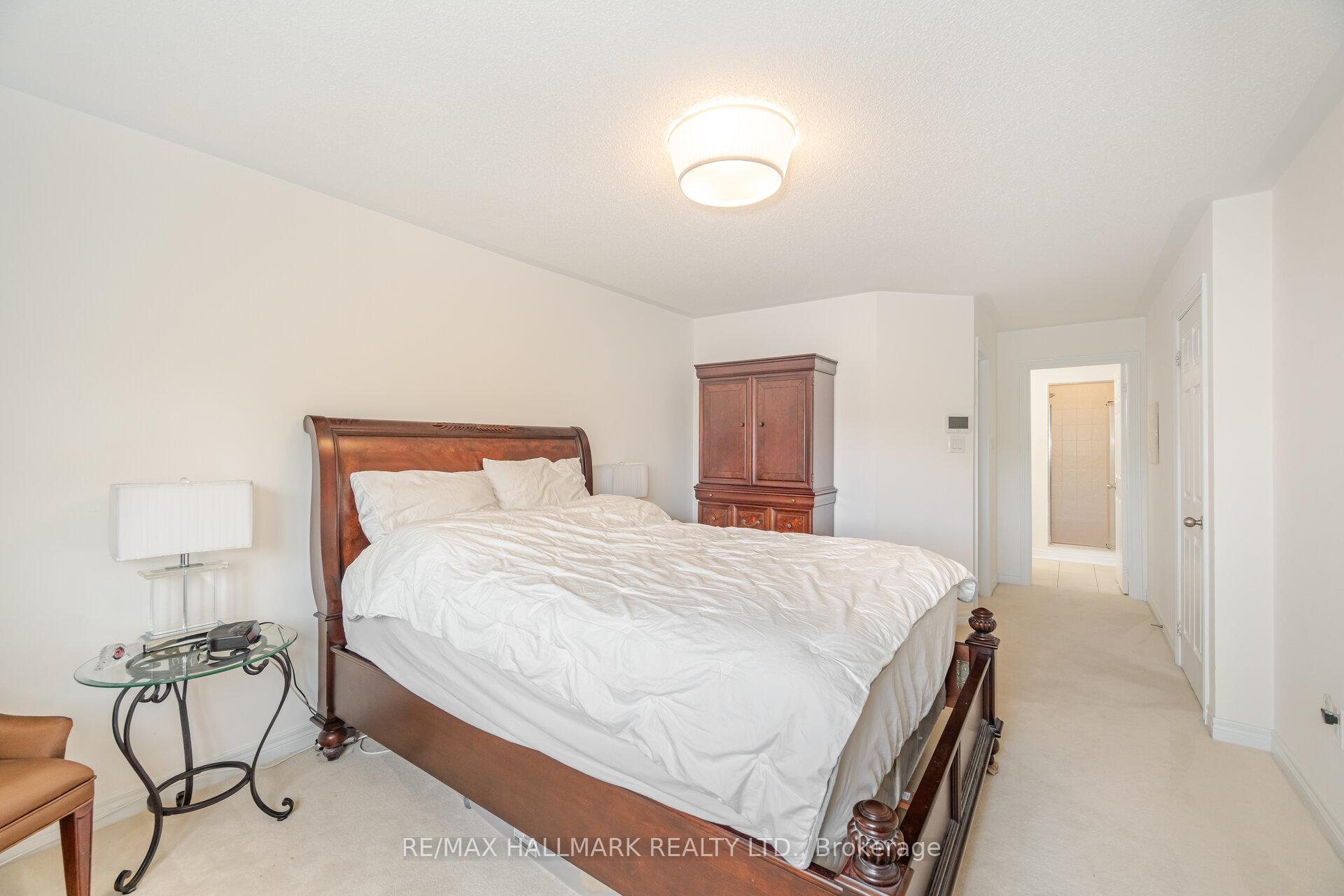 Photo 11 of Unit 11, 8900 Bathurst Street, Vaughan, Patterson — HOMEH