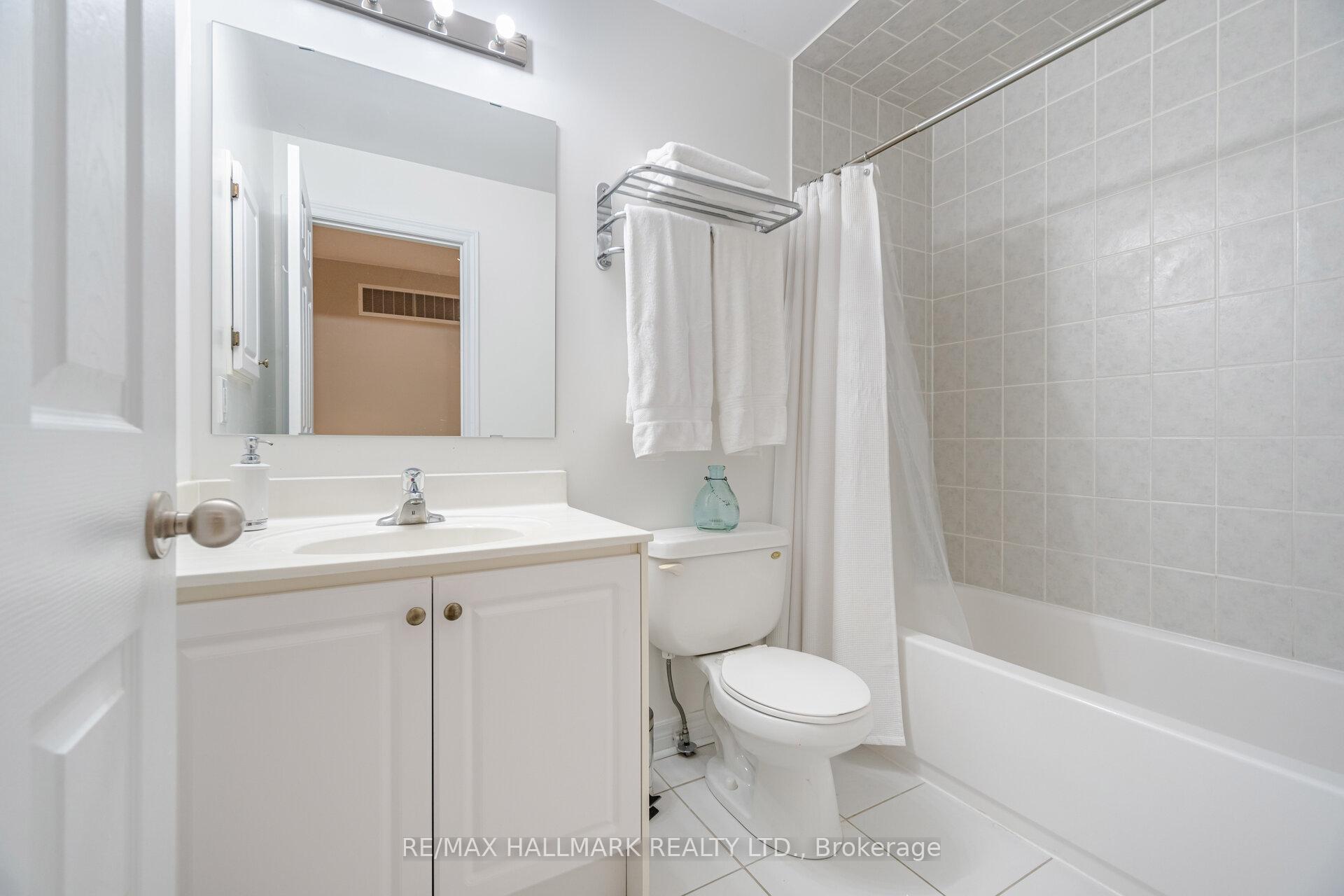 Photo 27 of Unit 11, 8900 Bathurst Street, Vaughan, Patterson — HOMEH